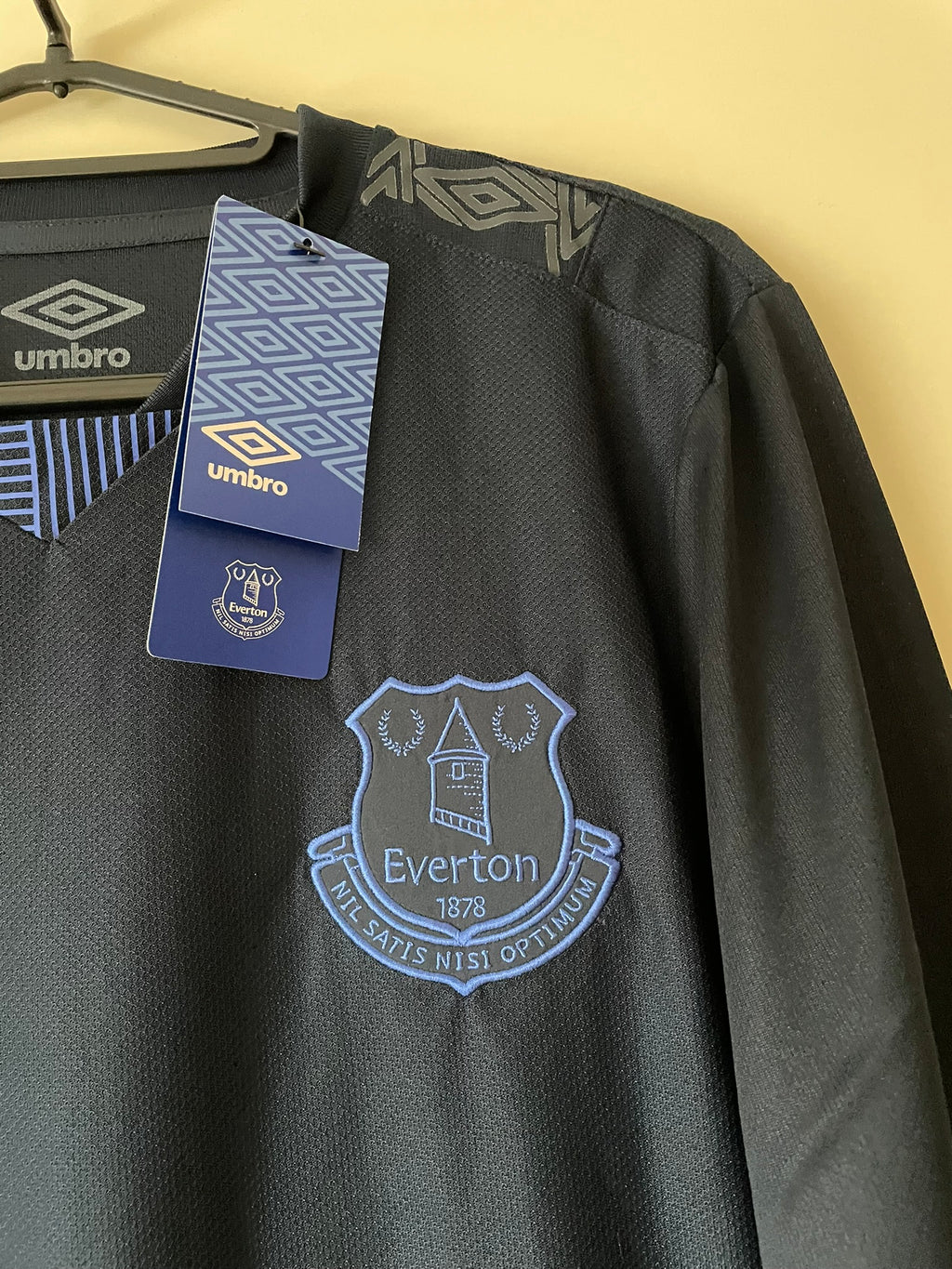 Everton FC Umbro 19/20 Third BNWT (S)
