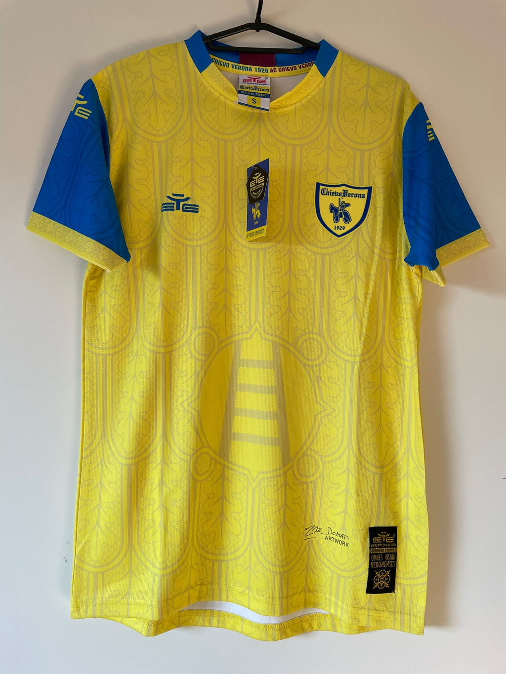 Chievo Verona Eye Sport 21/22 Home BNWT (S)