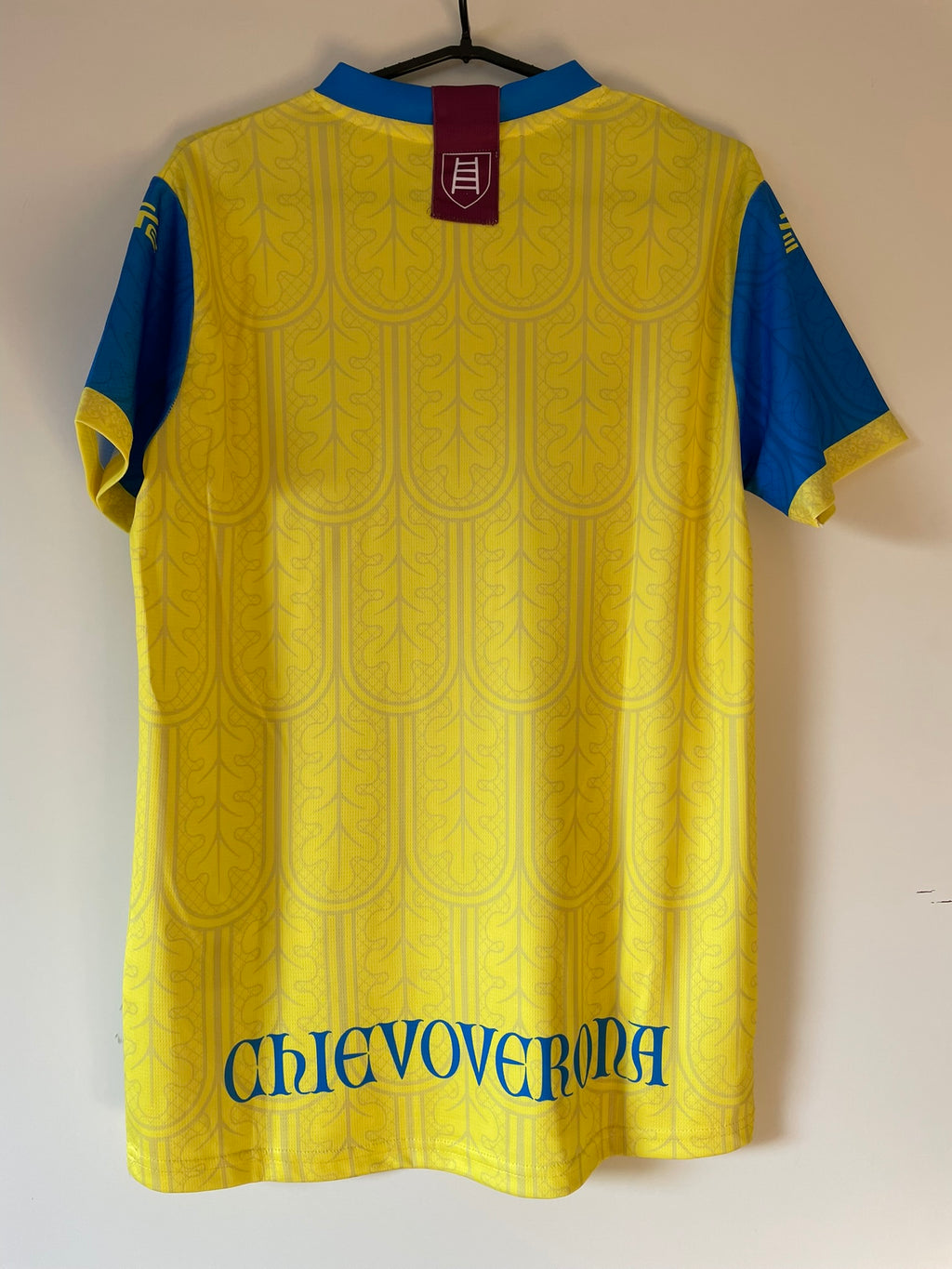 Chievo Verona Eye Sport 21/22 Home BNWT (S)