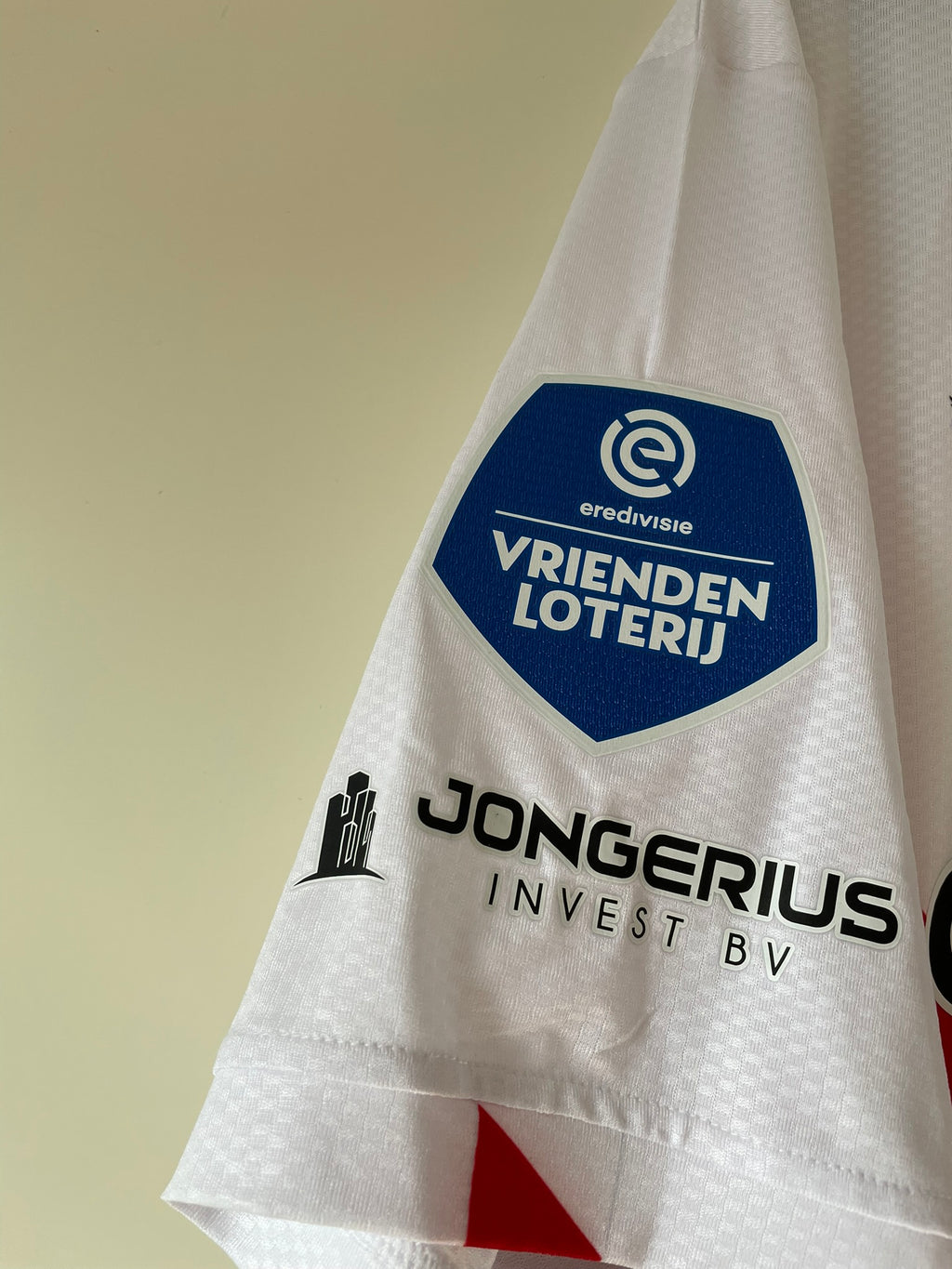 FC Utrecht Castore 24/25 Home Authentic BNWT (L)