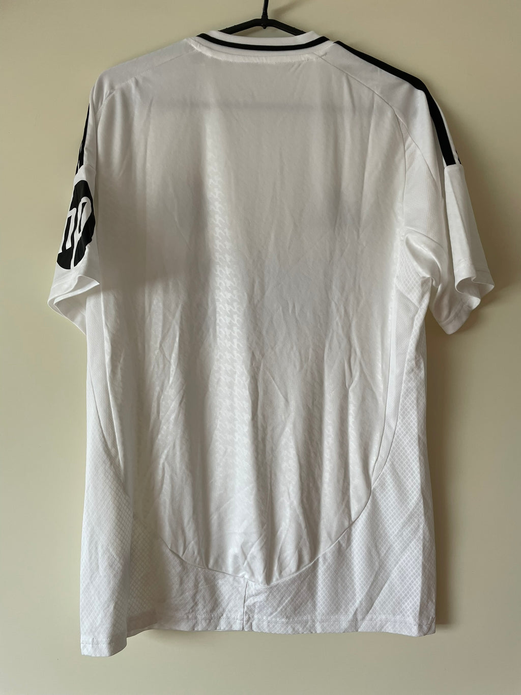 Real Madrid Adidas 24/25 Home BNWT (S)