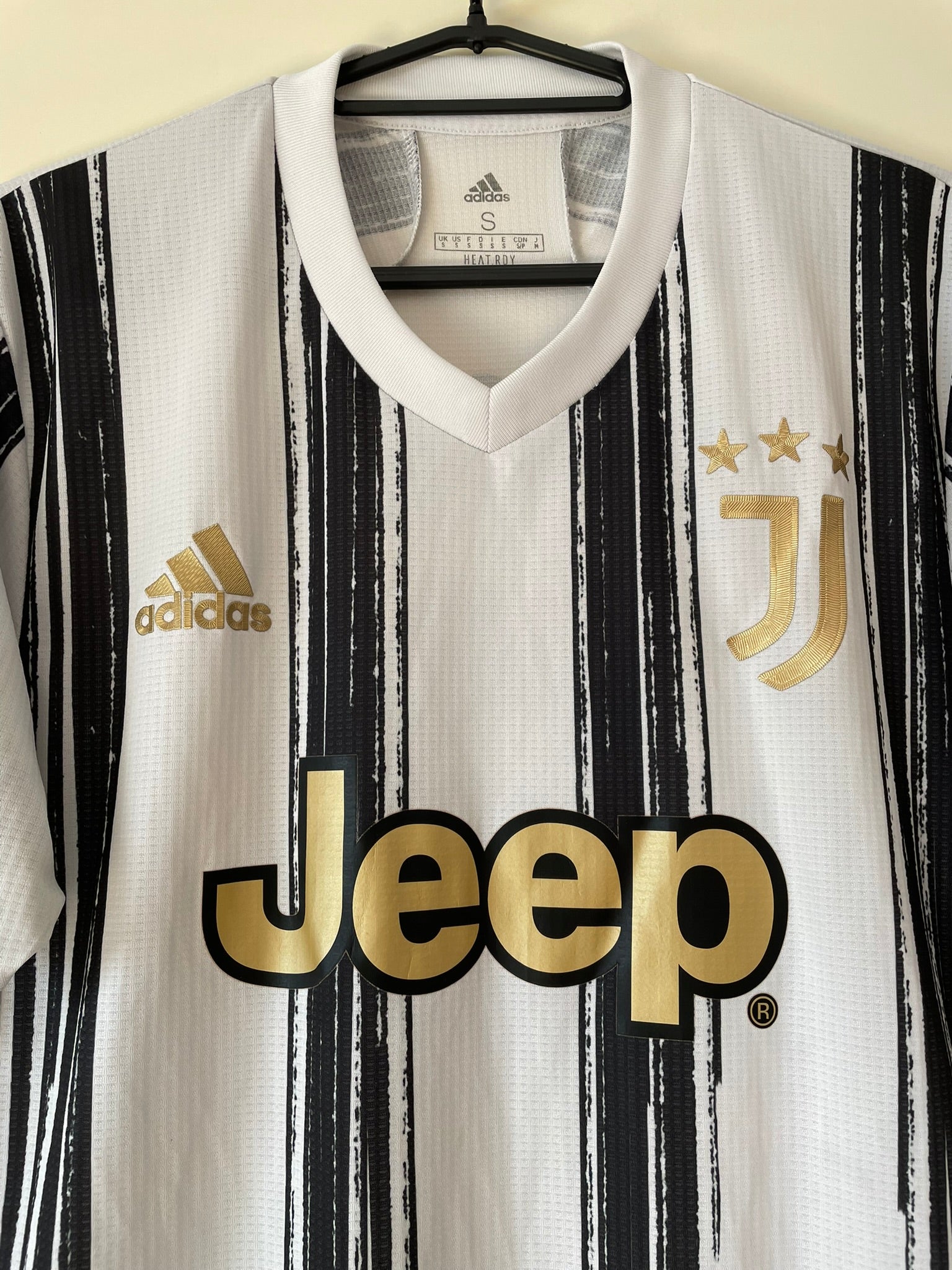 Cristiano Ronaldo #7 Juventus Adidas 20/21 Home Authentic (S)