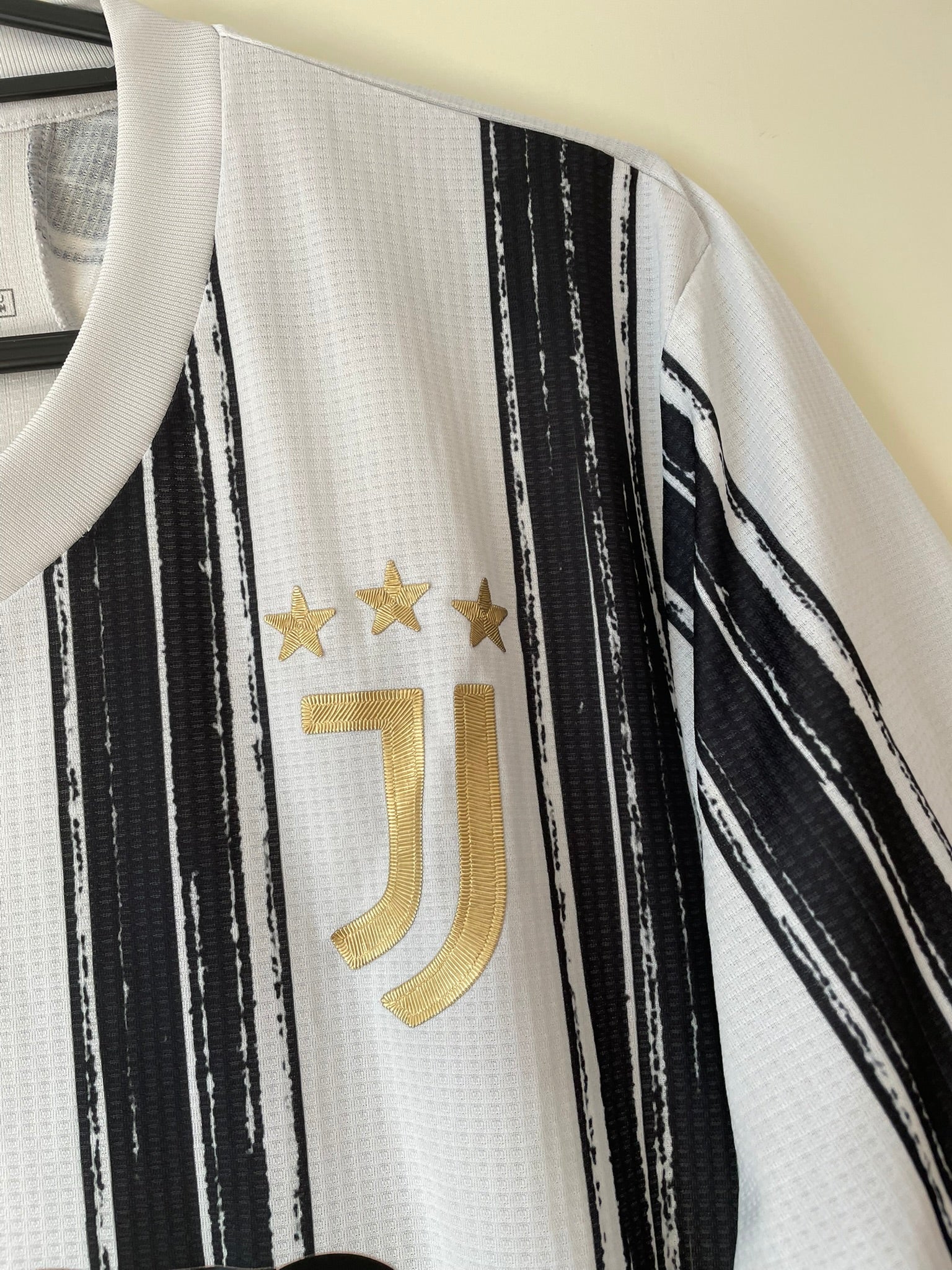 Cristiano Ronaldo #7 Juventus Adidas 20/21 Home Authentic (S)