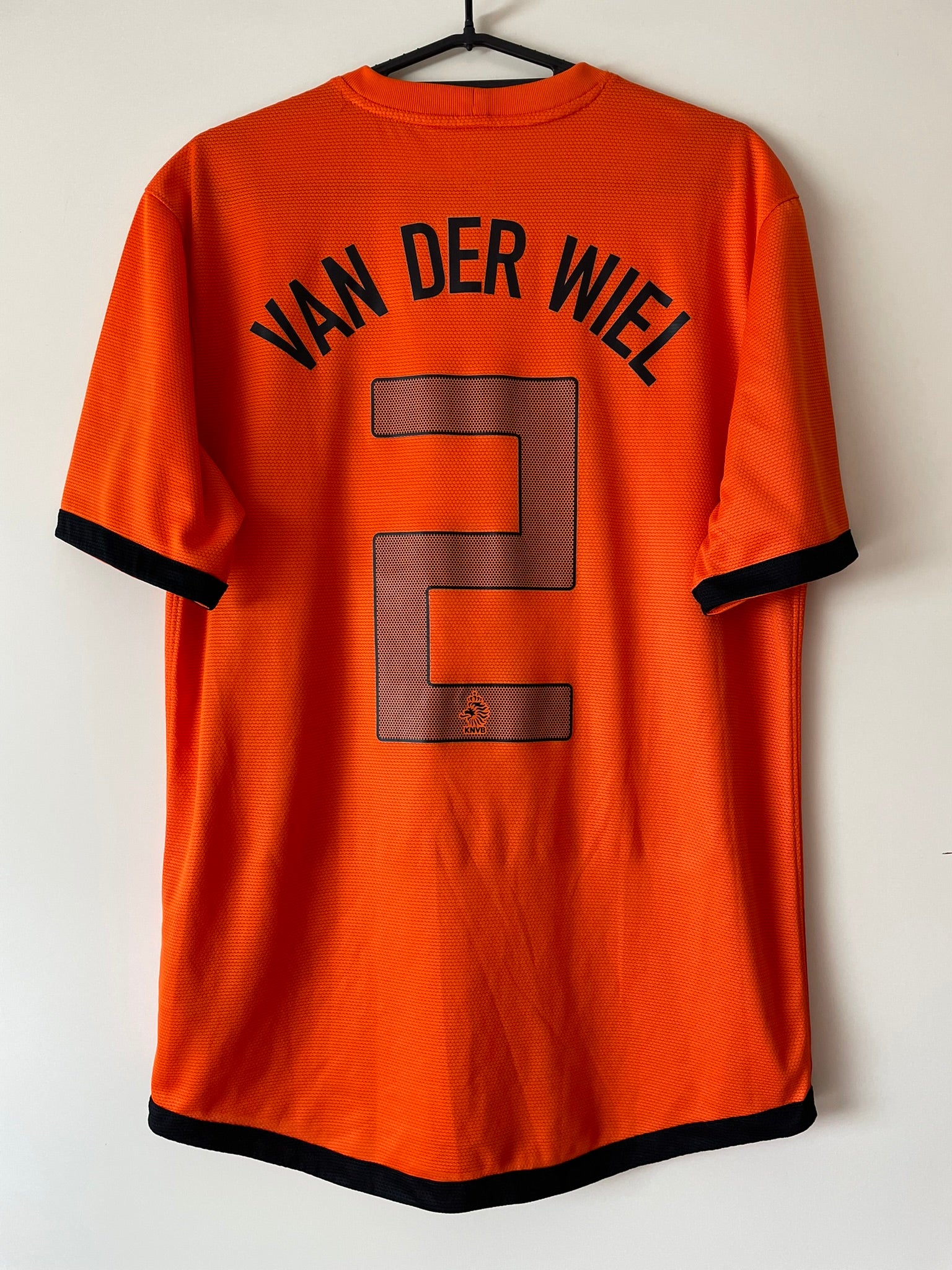 van der Wiel #2 Netherlands Nike 2012-2014 Home (M)