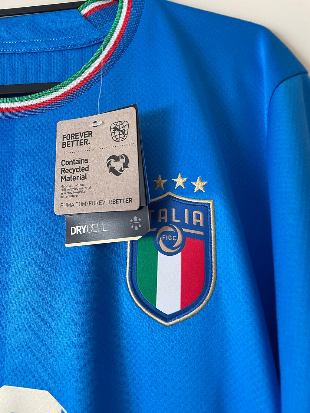 Barella #18 Italy Puma 2022-2024 Home BNWT (M)