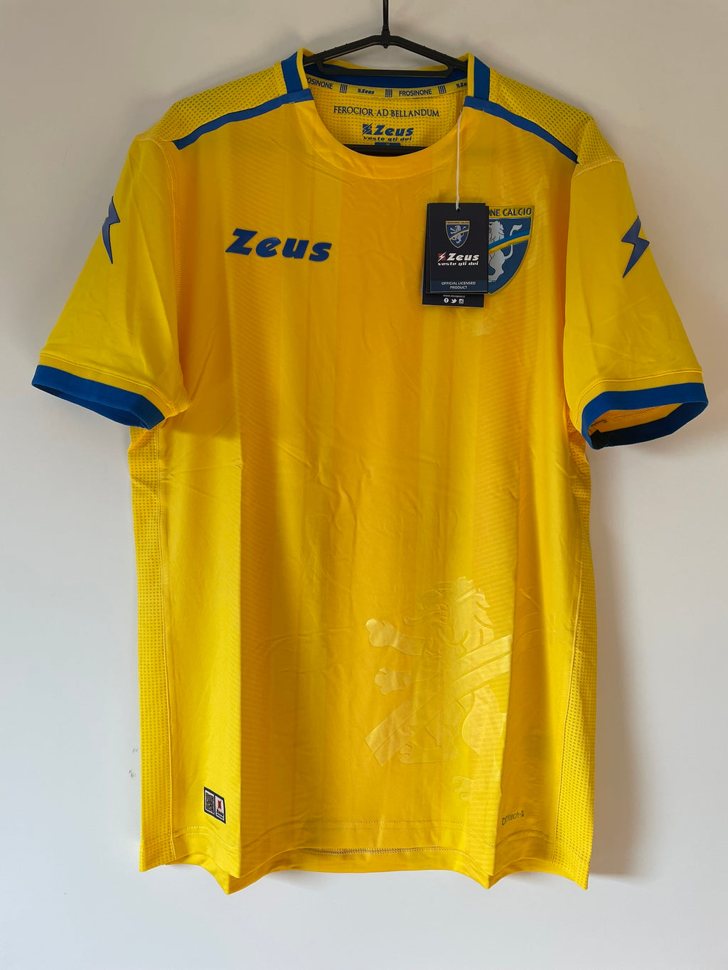 Frosinone Calcio Zeus 21/22 Home BNWT (M)