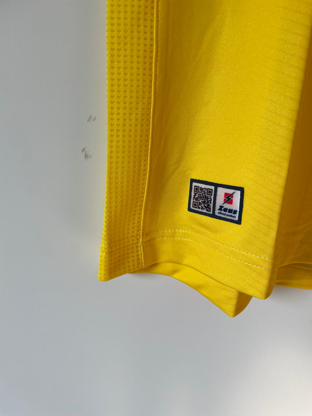 Frosinone Calcio Zeus 21/22 Home BNWT (M)
