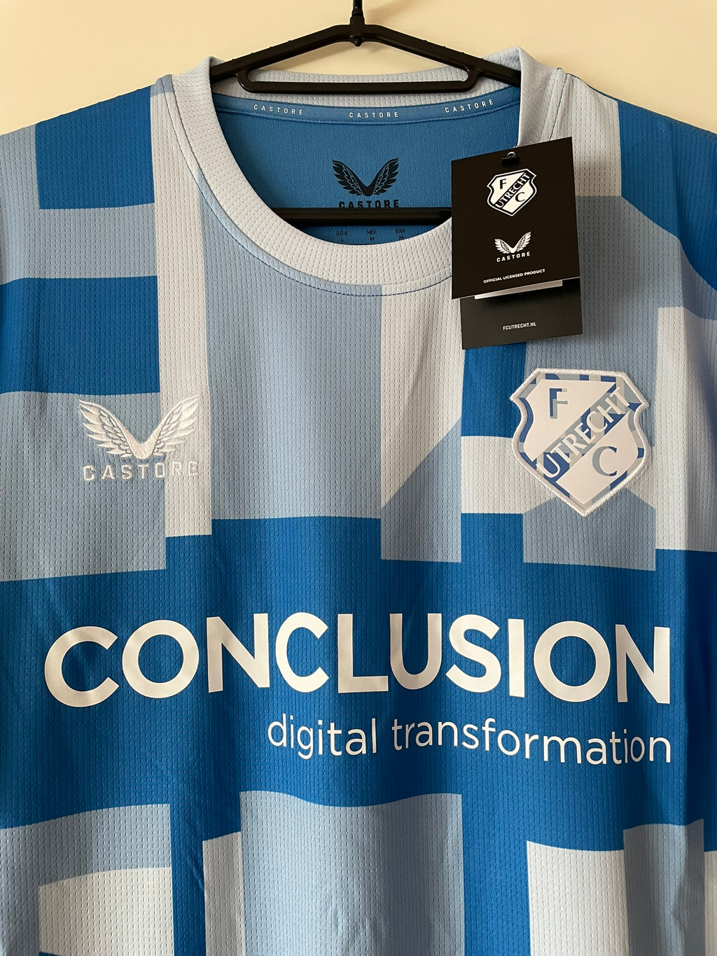FC Utrecht Castore 25/26 Third BNWT (M)
