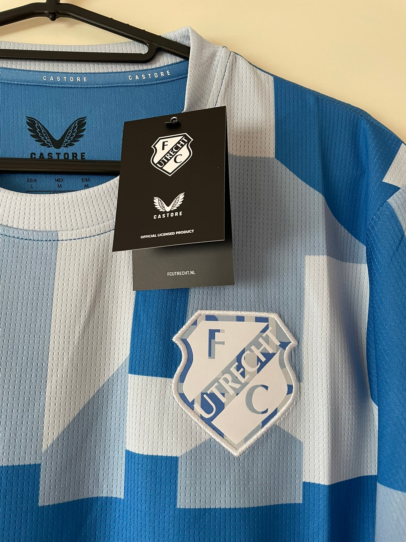 FC Utrecht Castore 25/26 Third BNWT (M)