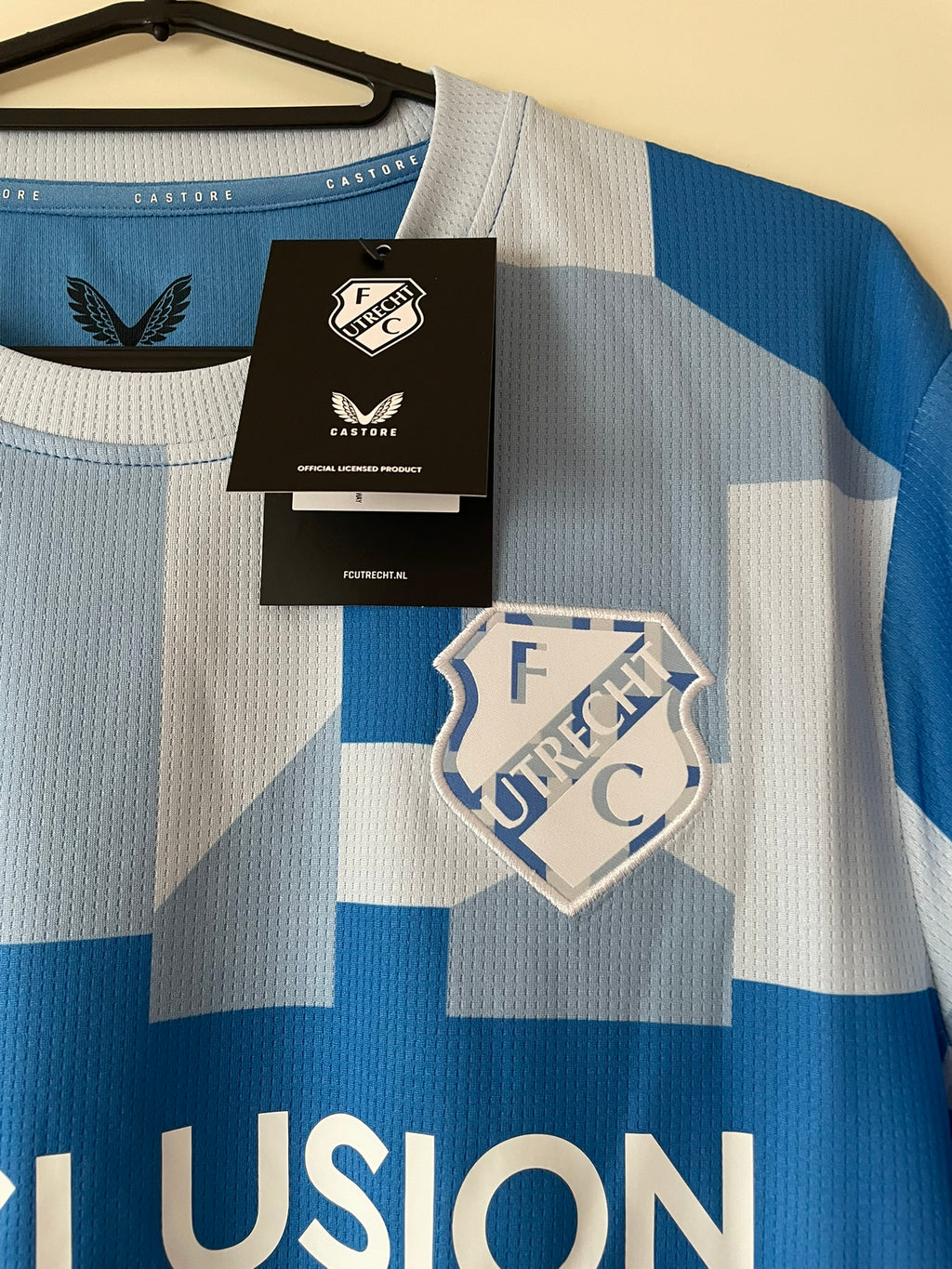 FC Utrecht Castore 25/26 Third BNWT (S)