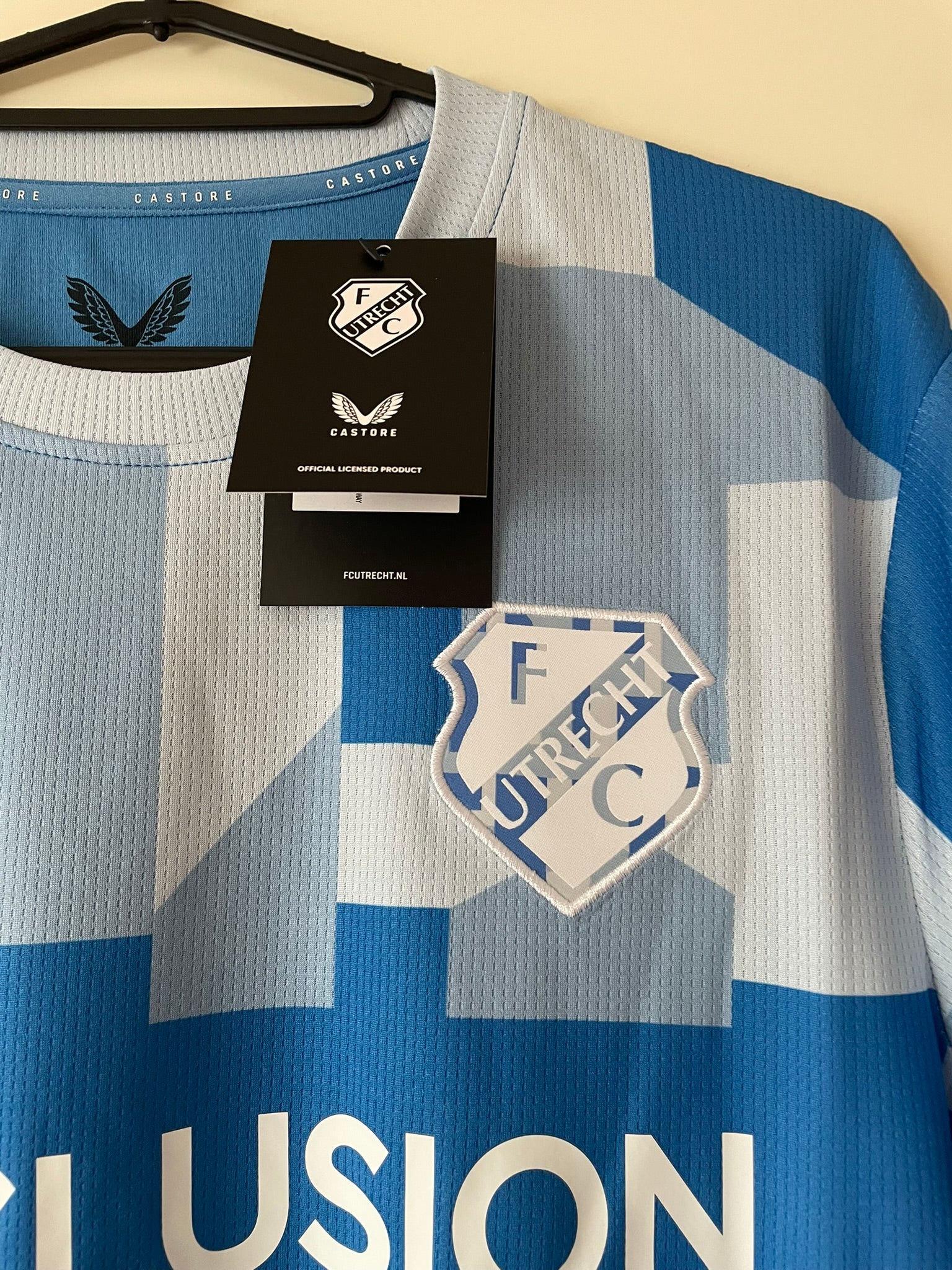 FC Utrecht Castore 25/26 Third BNWT (S)