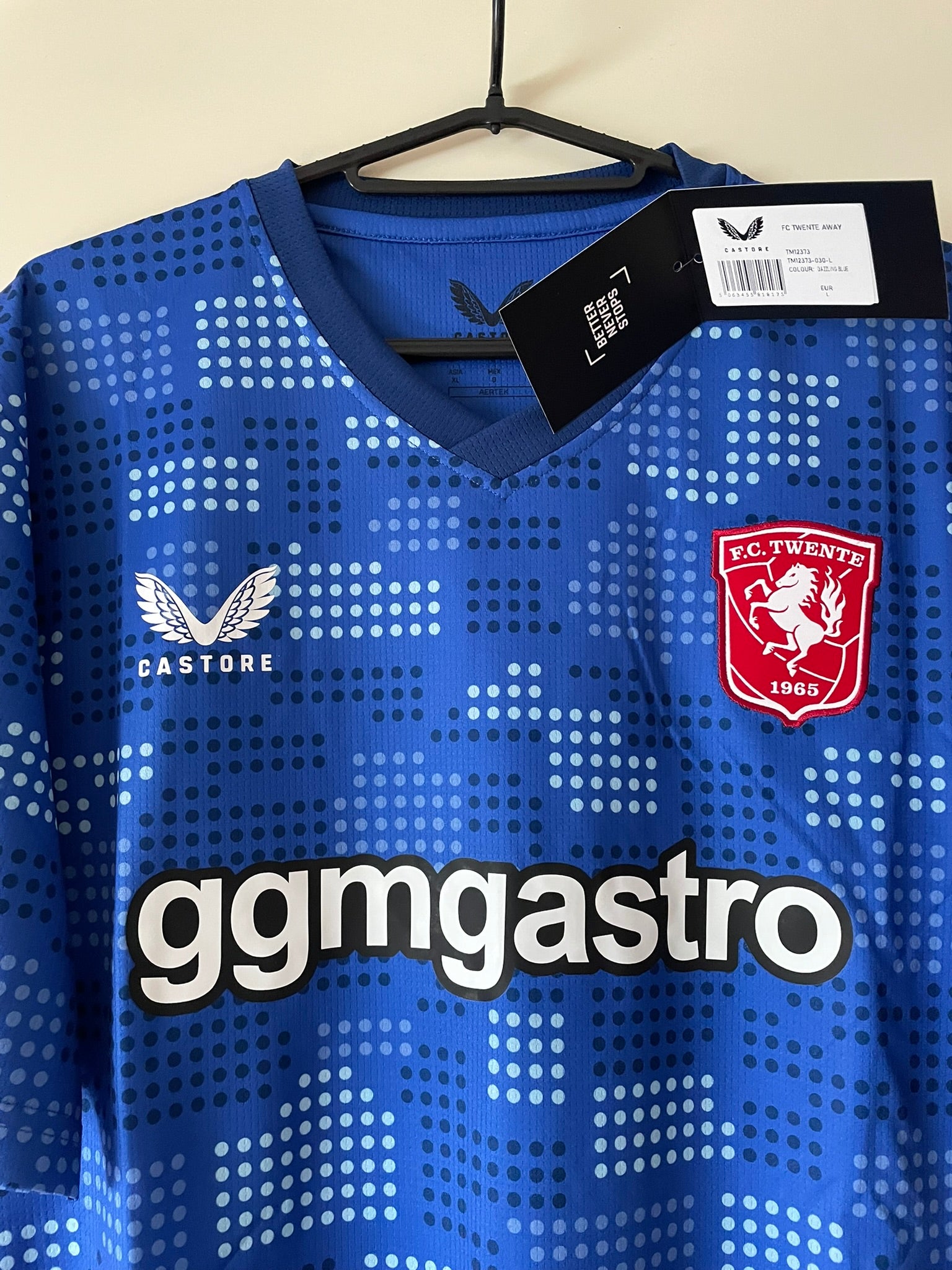 FC Twente Castore 25/26 Away BNWT (L)