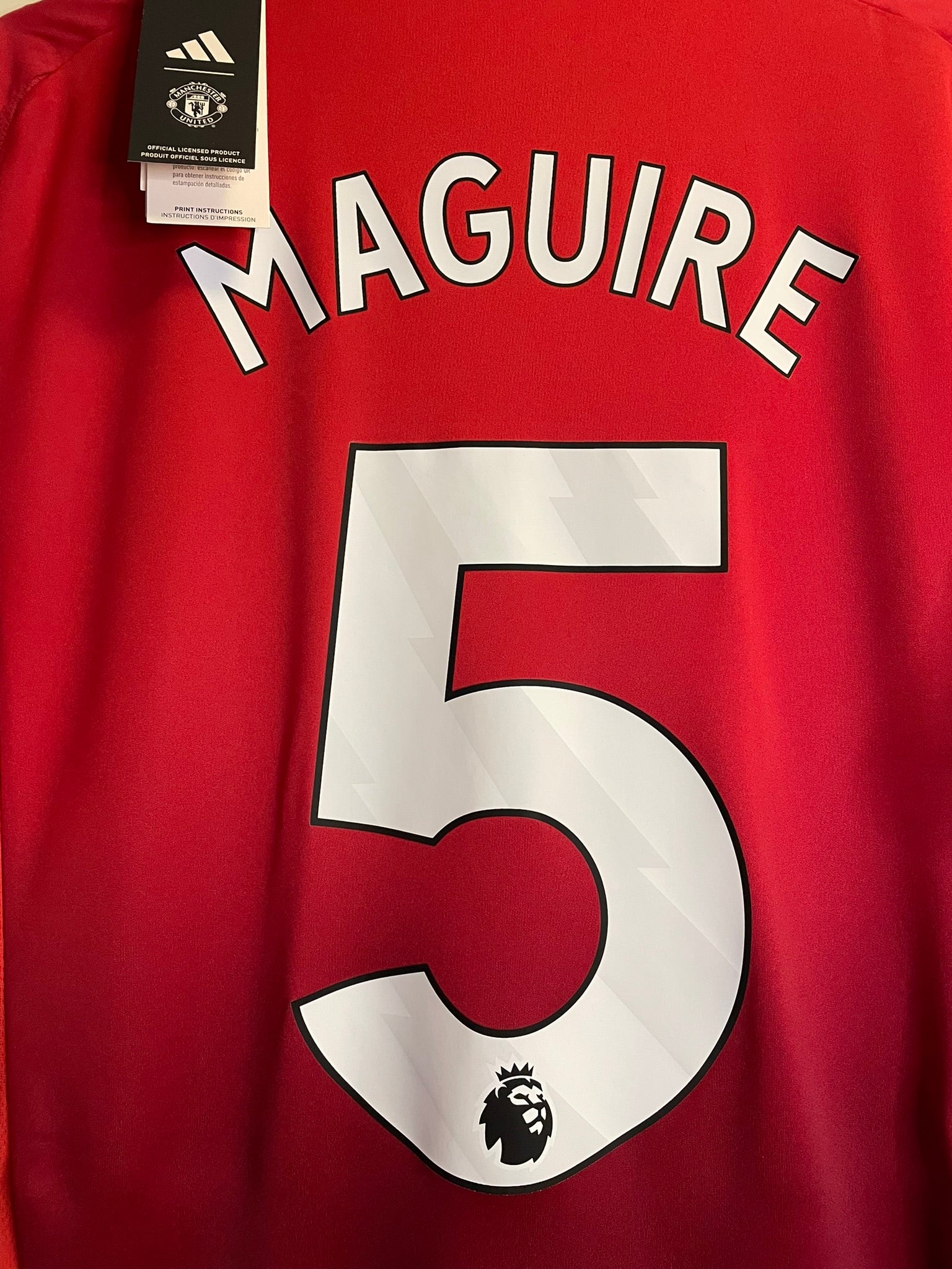 Maguire #5 Manchester United Adidas 24/25 Home BNWT (M)