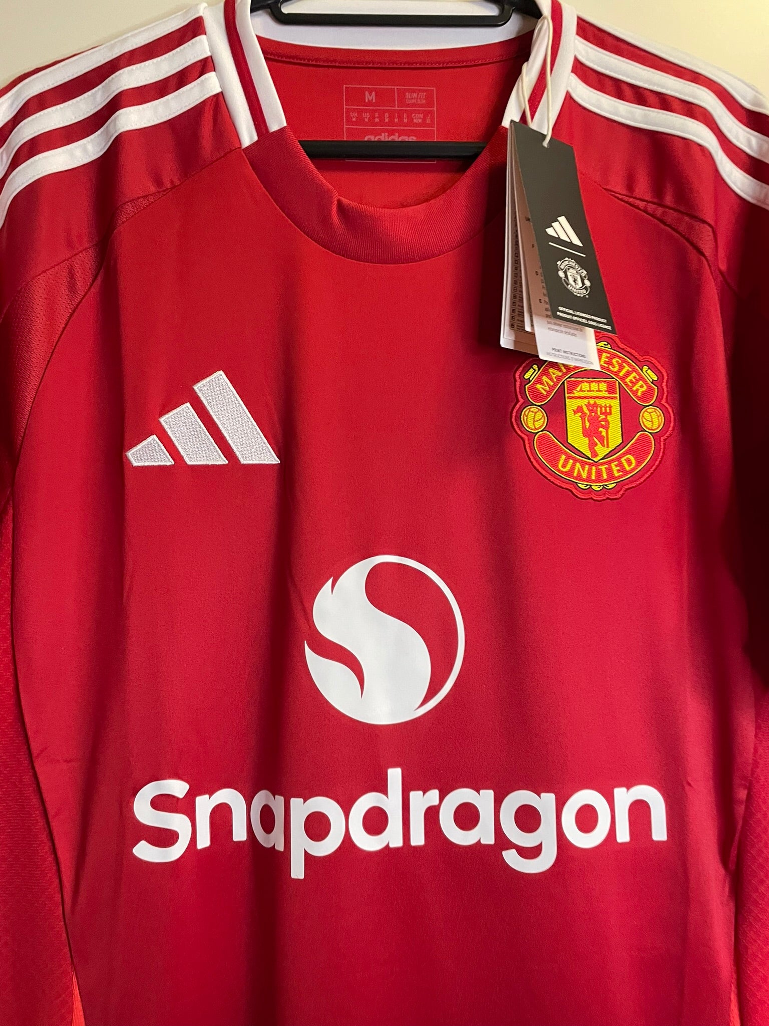 Maguire #5 Manchester United Adidas 24/25 Home BNWT (M)