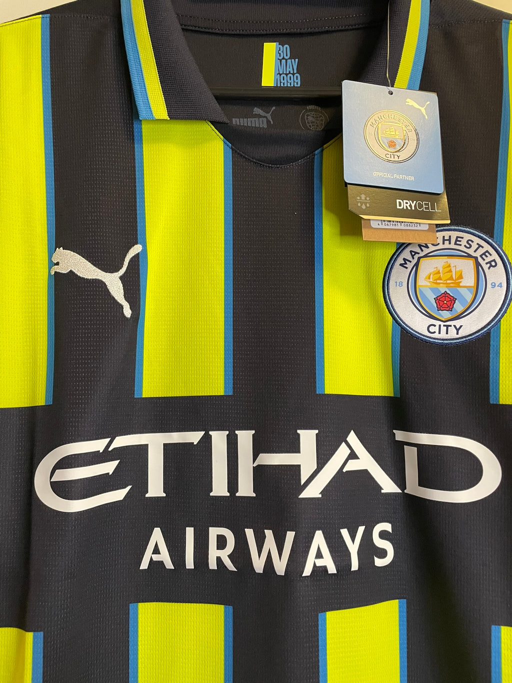 Doku #11 Manchester City Puma 24/25 Away BNWT (S)