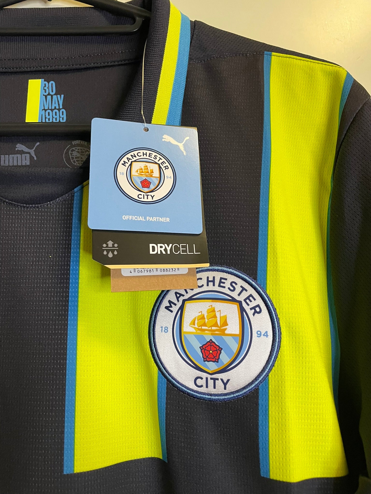 Doku #11 Manchester City Puma 24/25 Away BNWT (S)