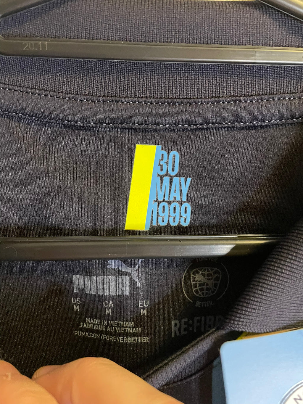 Doku #11 Manchester City Puma 24/25 Away BNWT (M)