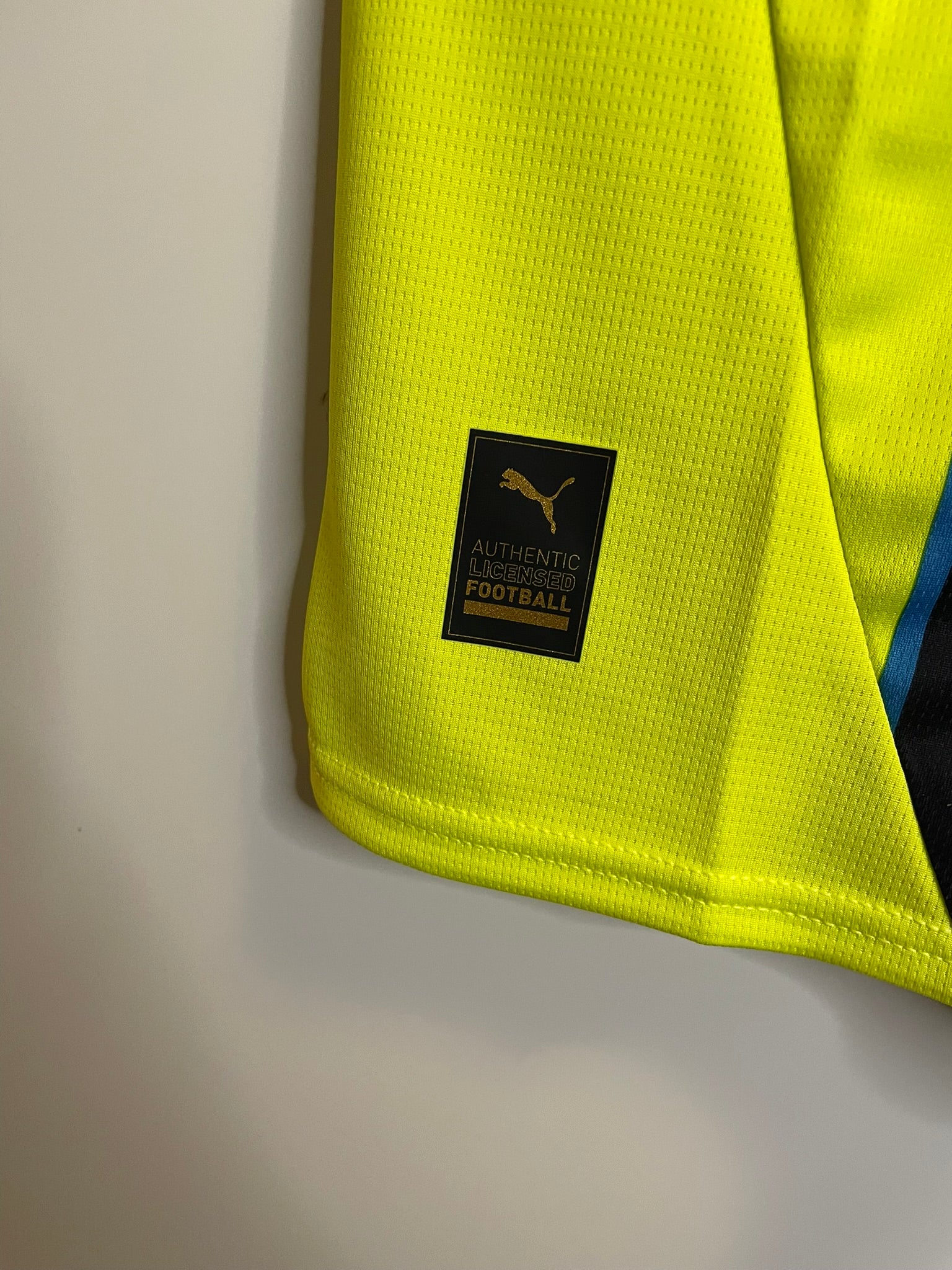 Doku #11 Manchester City Puma 24/25 Away BNWT (M)