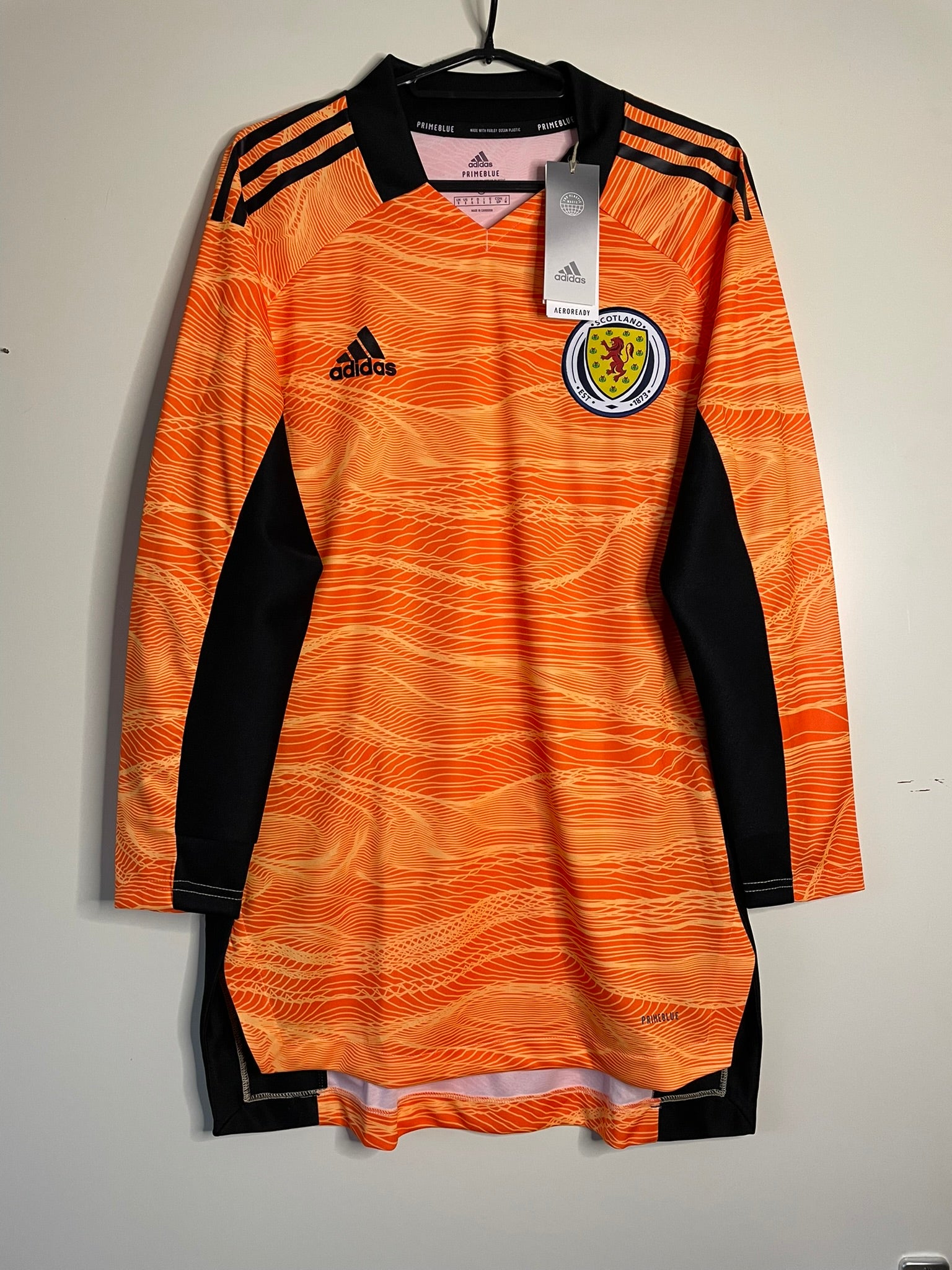 Scotland Adidas 21/22 Keeper BNWT (S)