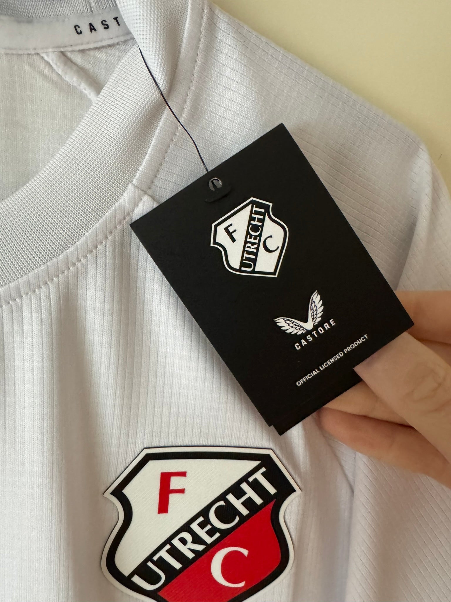 FC Utrecht Castore 25/26 Home Women BNWT (M)