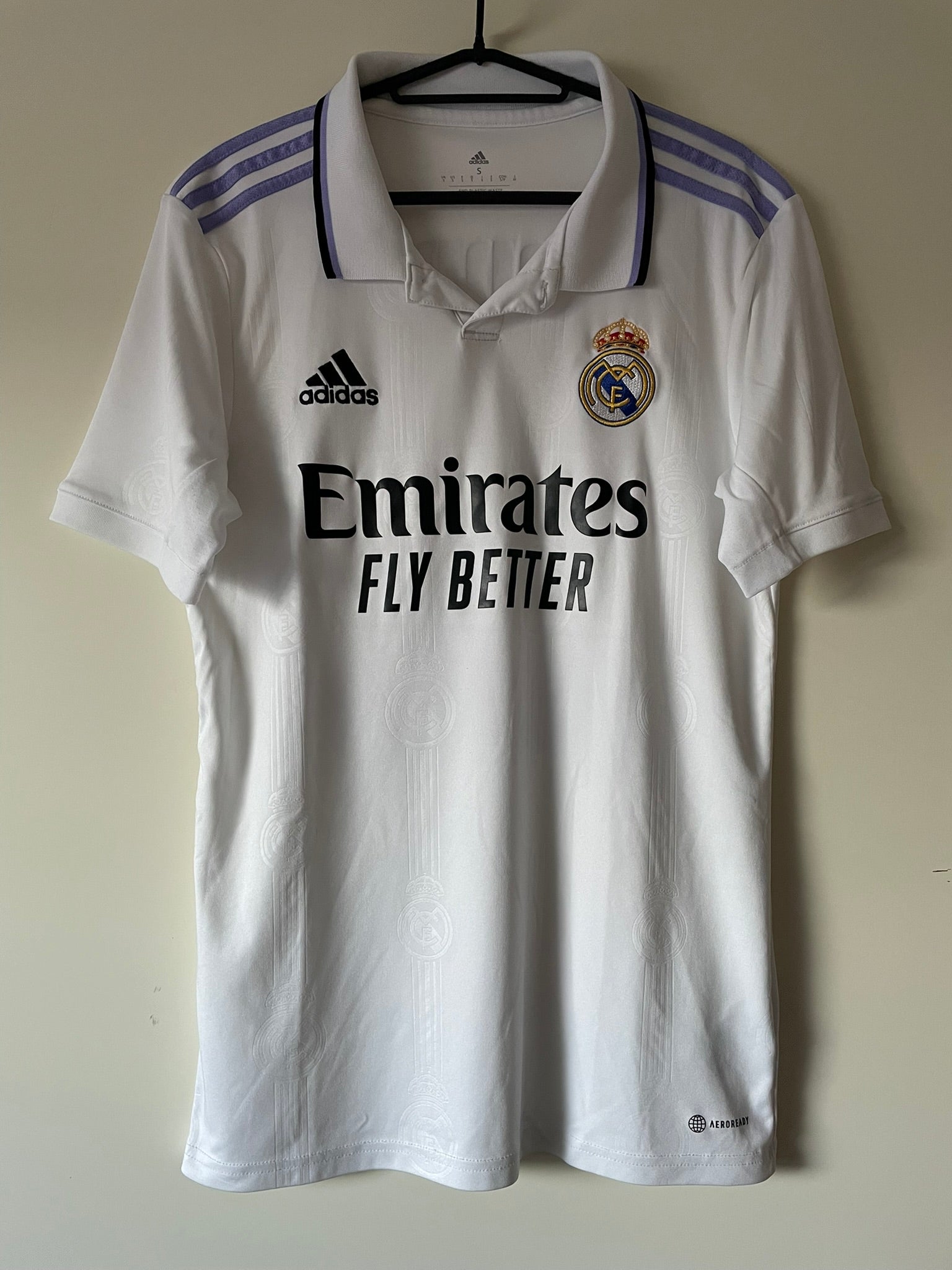 Modric #10 Real Madrid Adidas 22/23 Home (S)