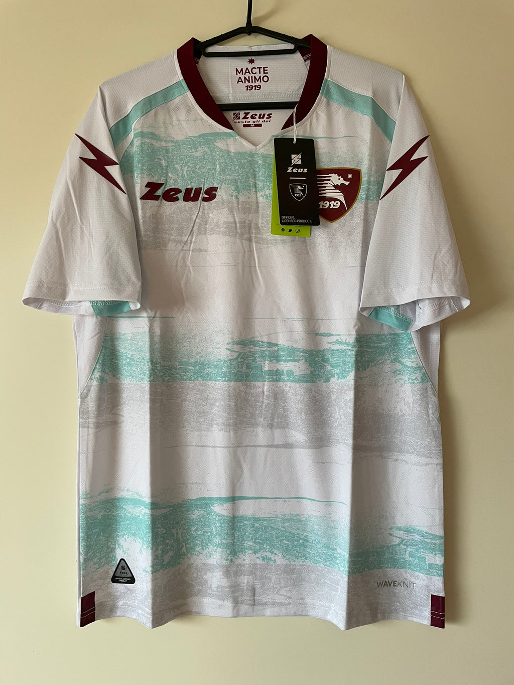 Salernitana Zeus 23/24 Away BNWT (M)