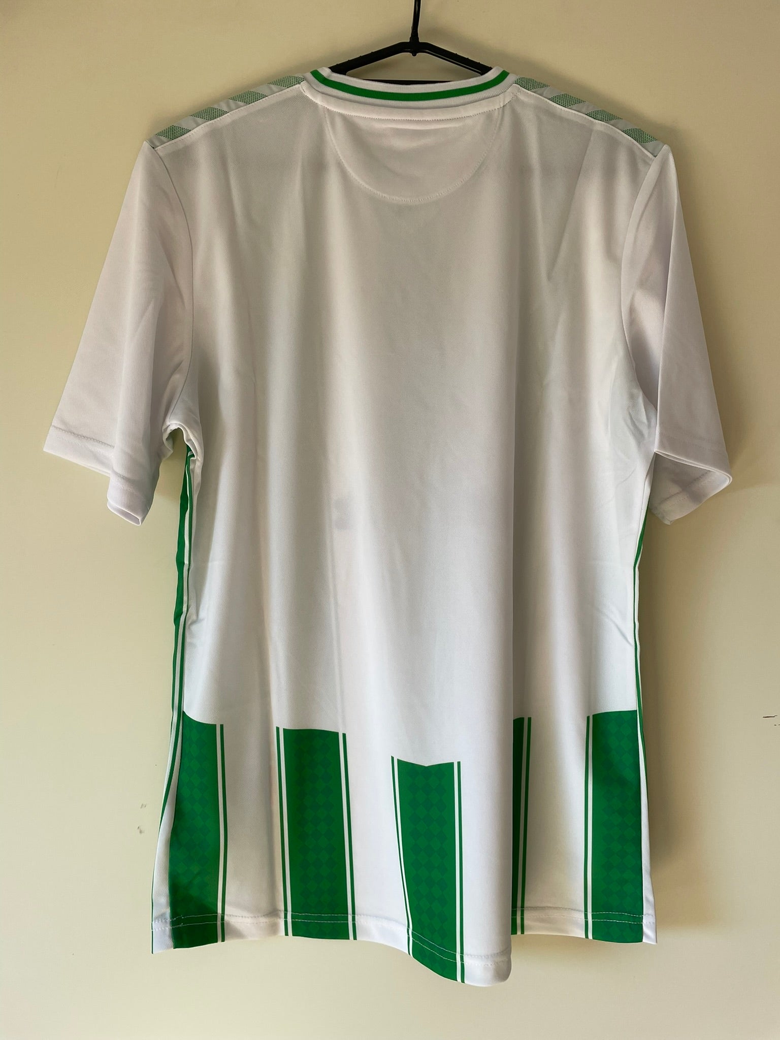 Real Betis Hummel 23/24 Home BNWT (M)