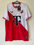 FC Utrecht Castore 23/24 Home BNWT (S)
