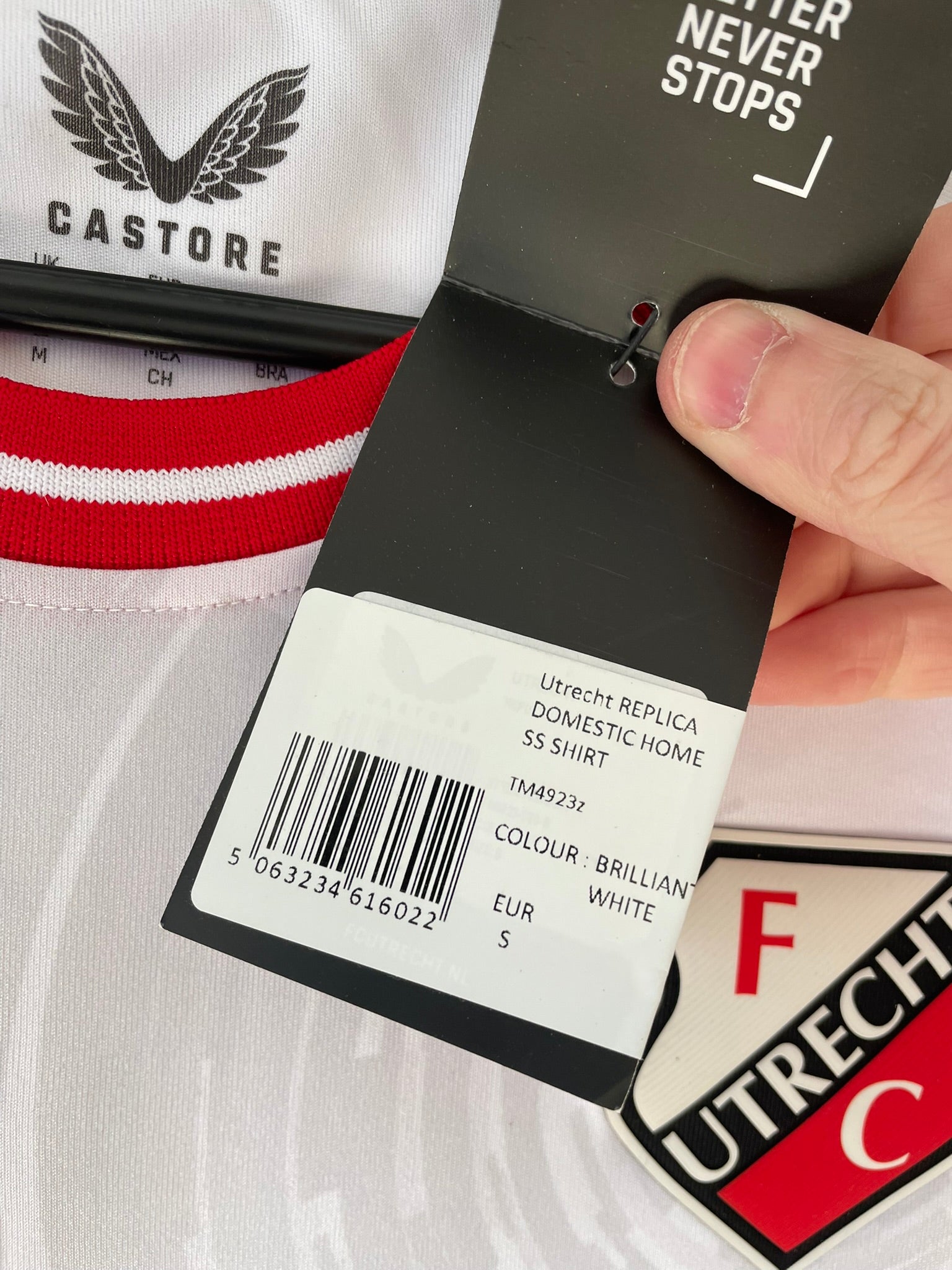 FC Utrecht Castore 23/24 Home BNWT (S)
