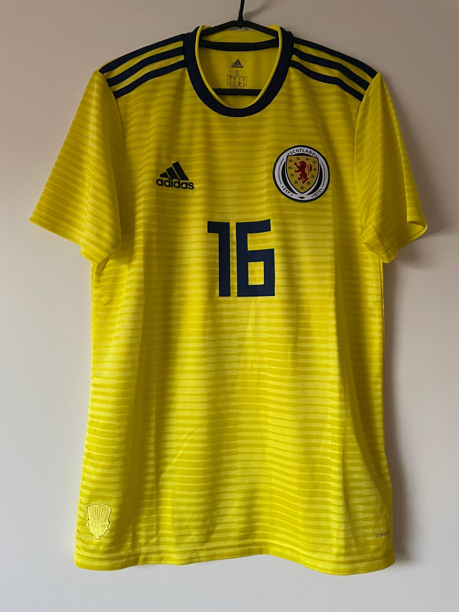 Scotland Adidas 2018-2020 Away #16 (S)