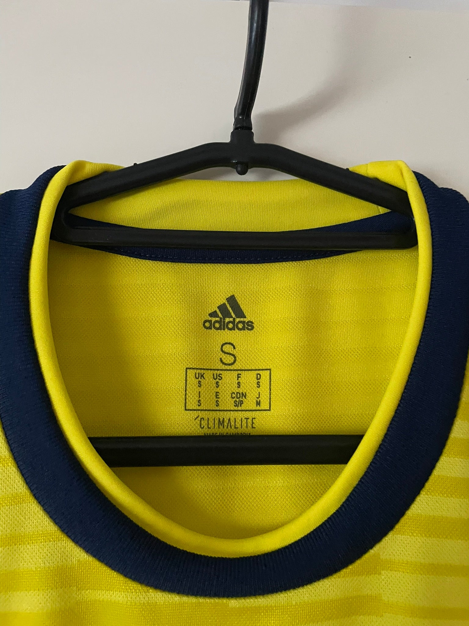 Scotland Adidas 2018-2020 Away #16 (S)