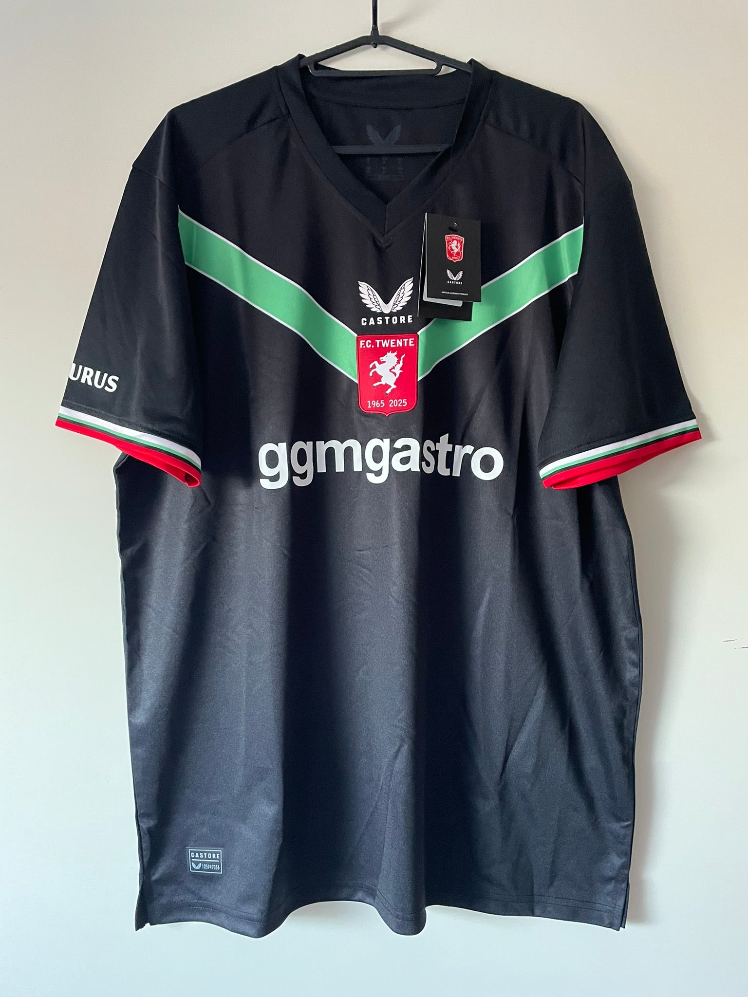FC Twente Castore 25/26 Third BNWT (S)