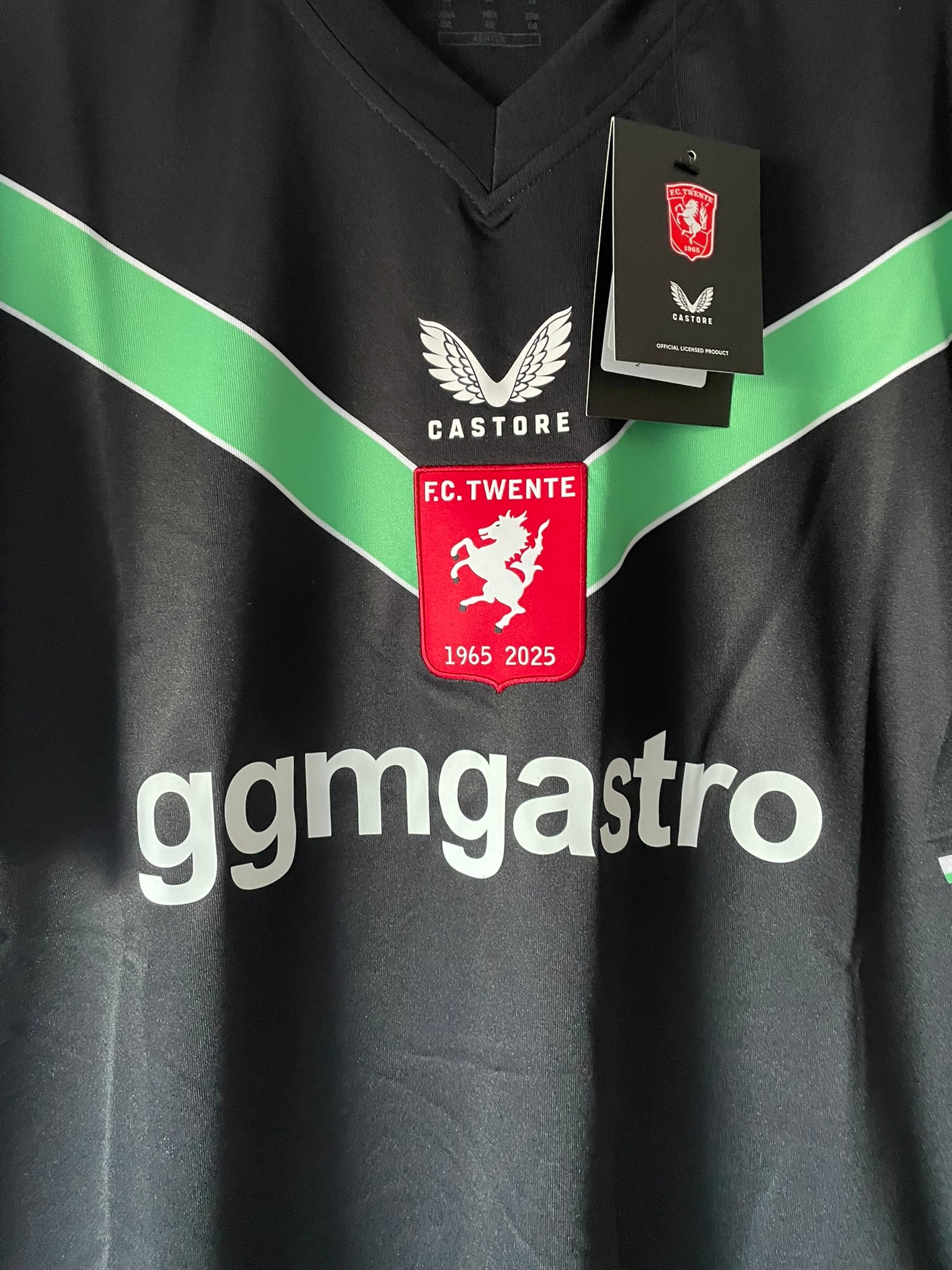 FC Twente Castore 25/26 Third BNWT (S)