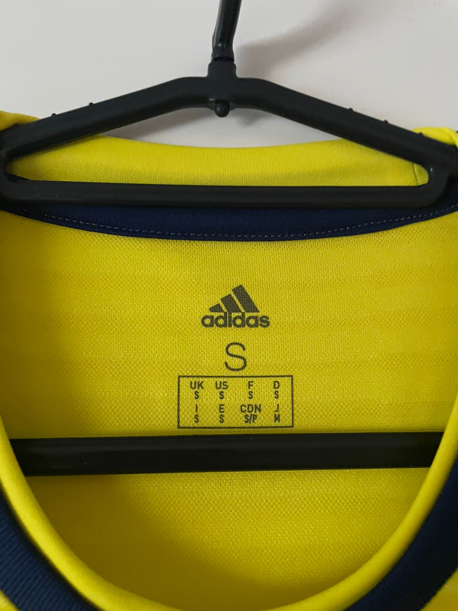 Scotland Adidas 2018-2020 Away #24 (S)