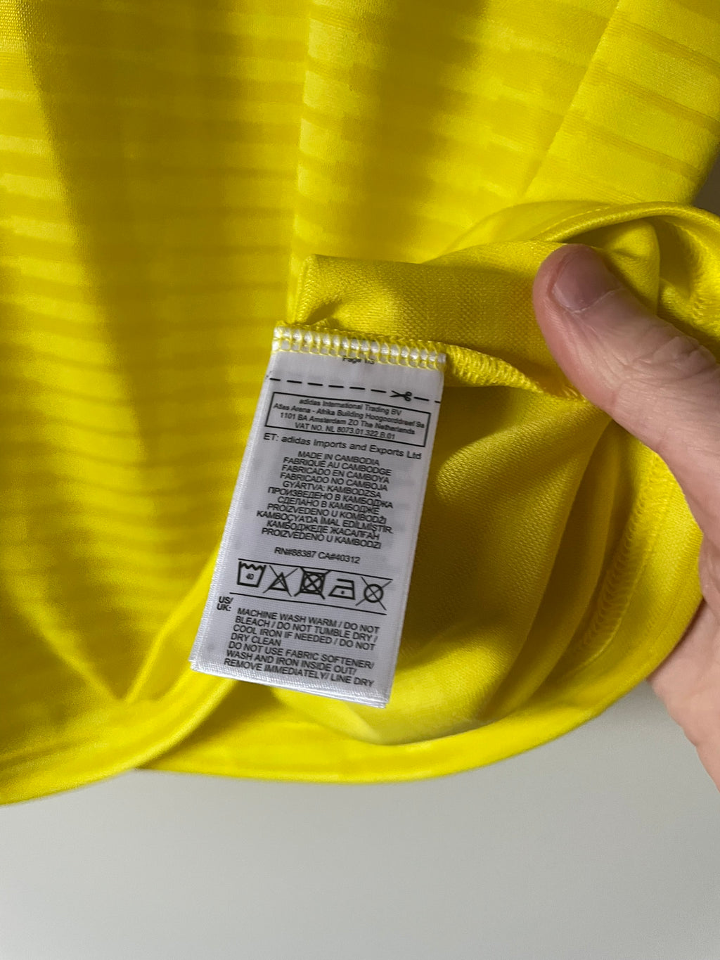 Scotland Adidas 2018-2020 Away #24 (S)