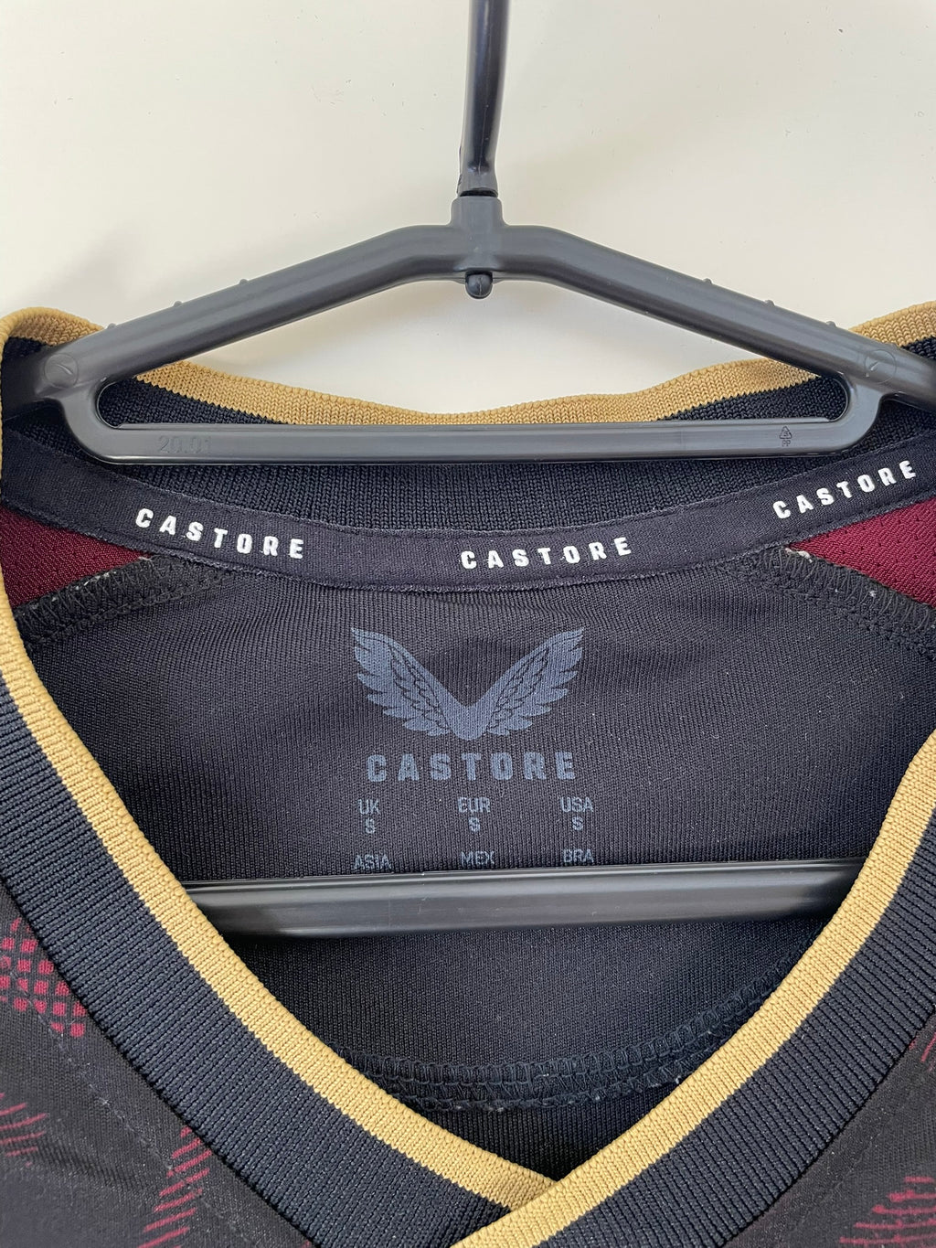 Booth #10 FC Utrecht Castore 23/24 Away (S)