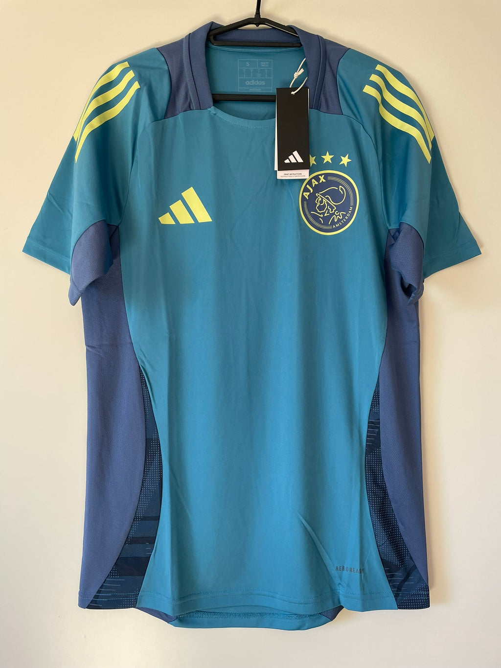 Ajax Adidas 24/25 Training BNWT (S)