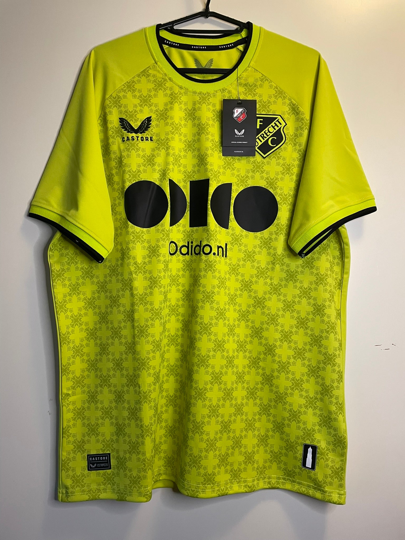 FC Utrecht Castore 23/24 Keeper BNWT (L)