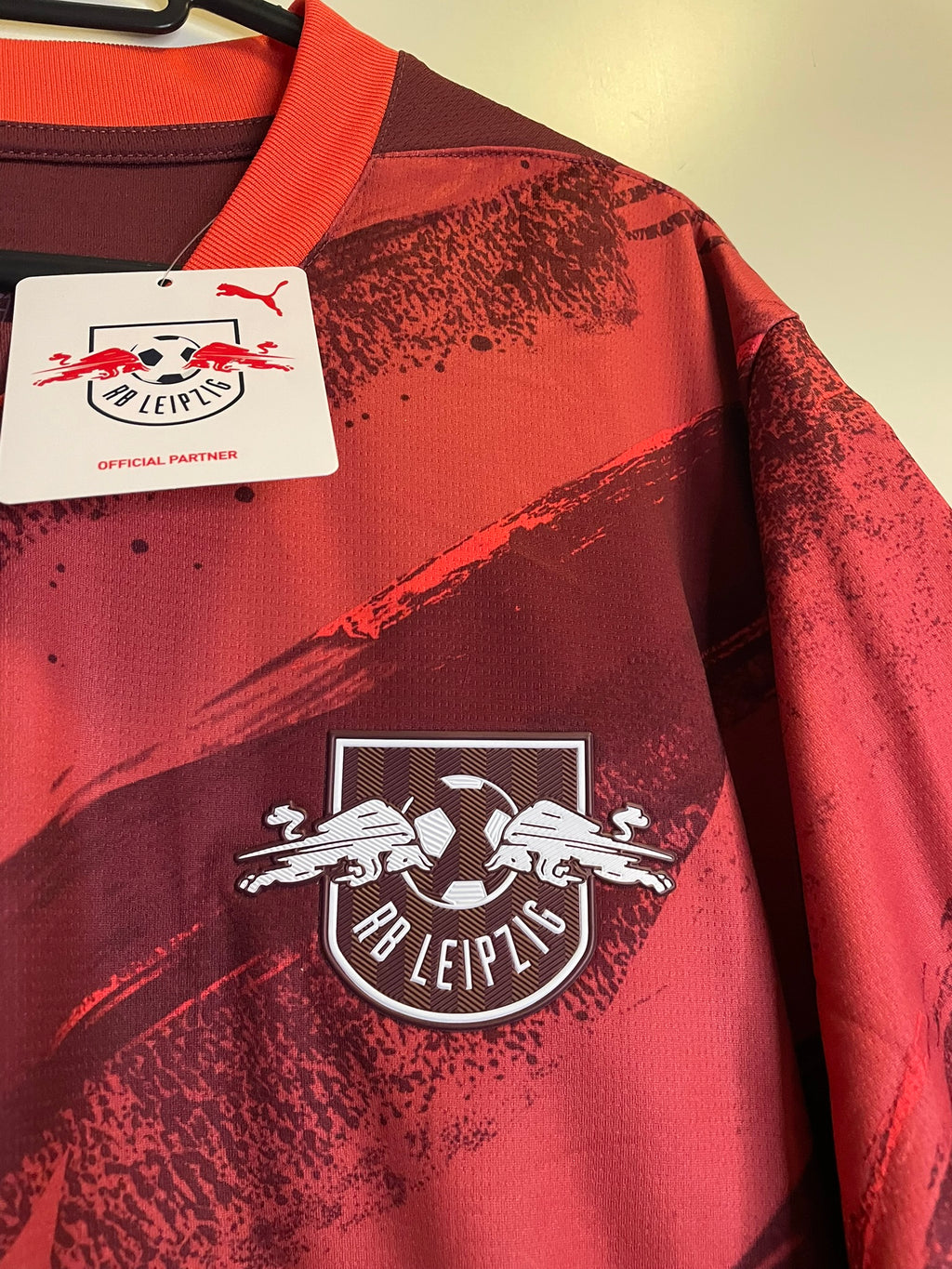 Red Bull Leipzig Puma 24/25 Away BNWT (L)