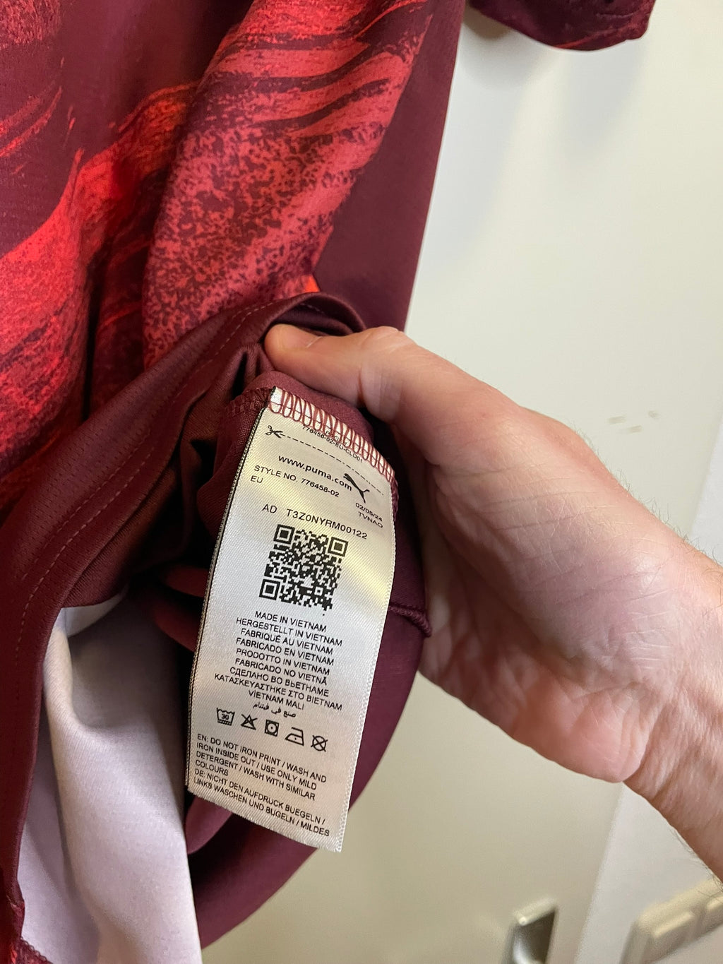 Red Bull Leipzig Puma 24/25 Away BNWT (L)