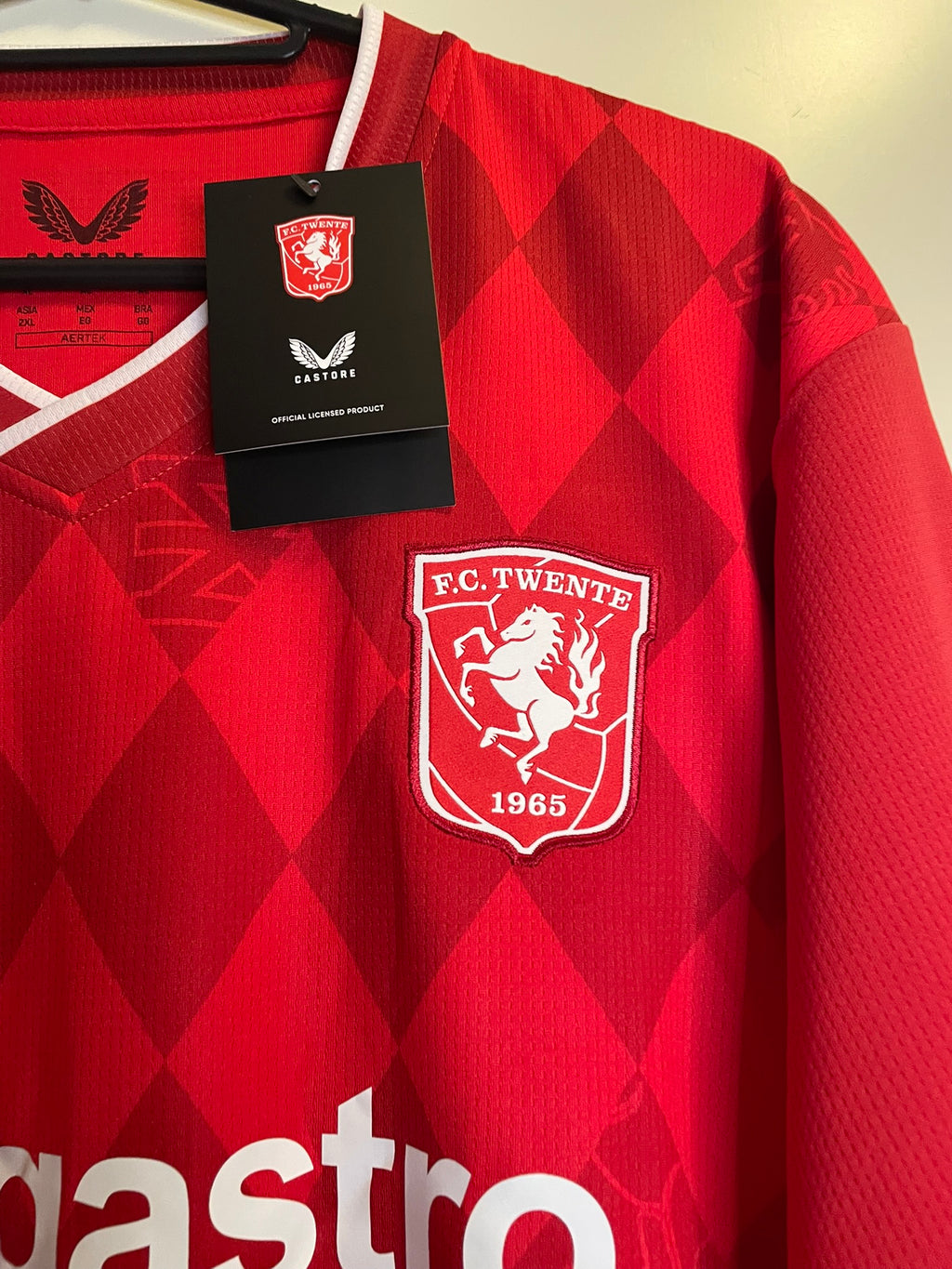 FC Twente Castore 25/26 Home BNWT (XL)