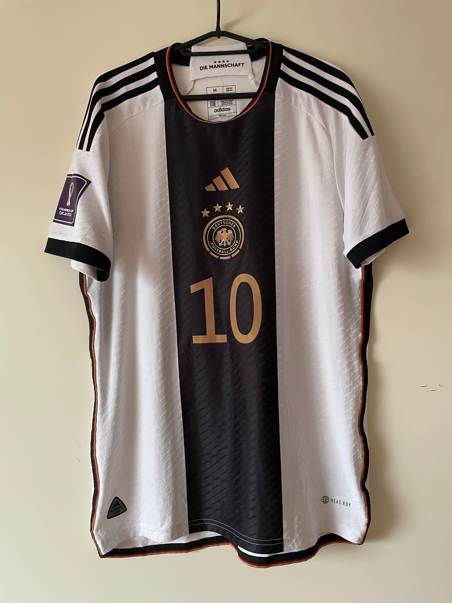 Gnabry #10 Germany Adidas 2022-2024 Home Authentic (M)
