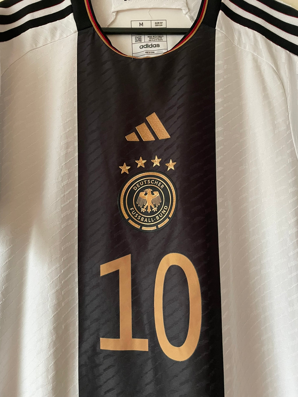 Gnabry #10 Germany Adidas 2022-2024 Home Authentic (M)
