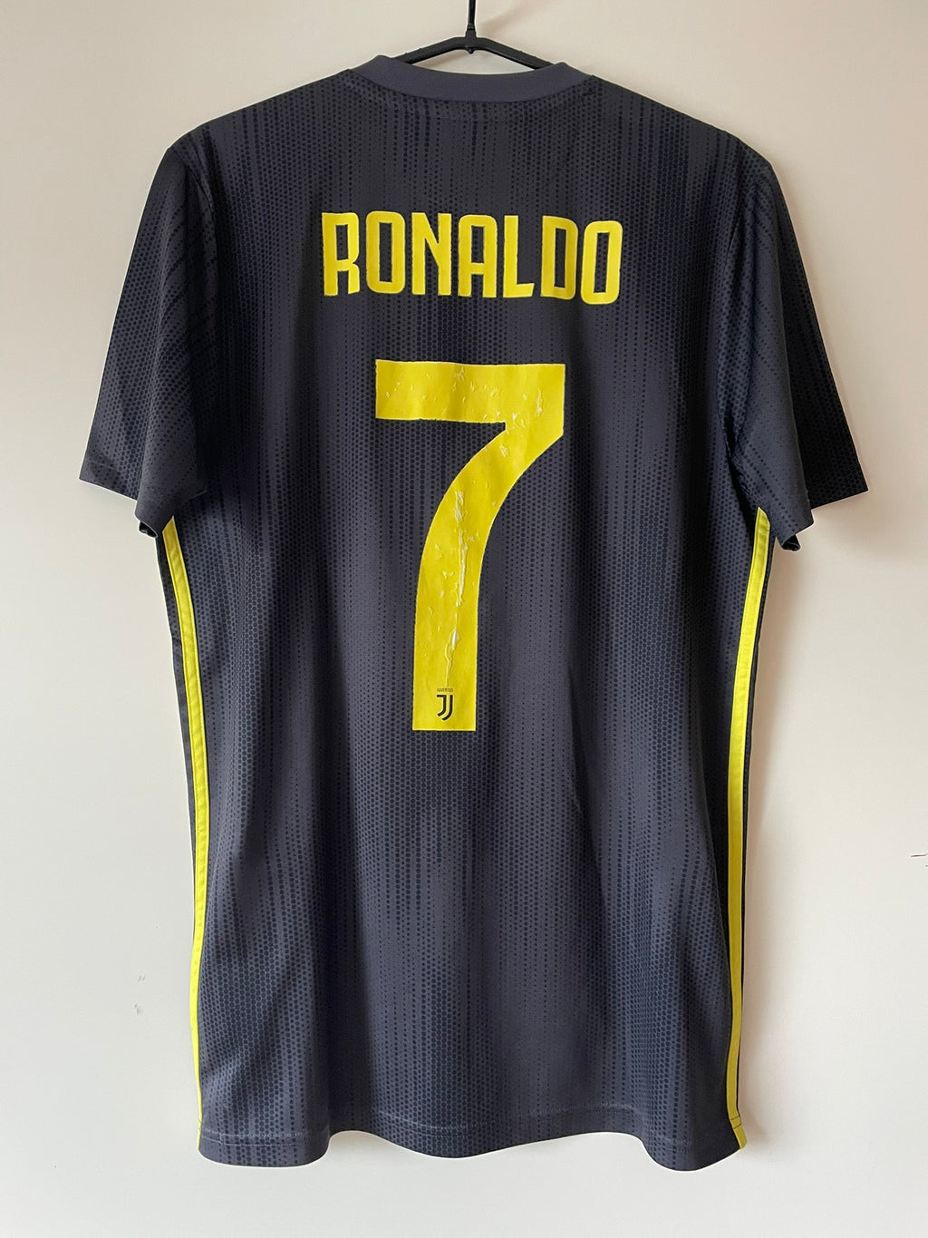 Cristiano Ronaldo #7 Juventus Adidas 18/19 Third (S)