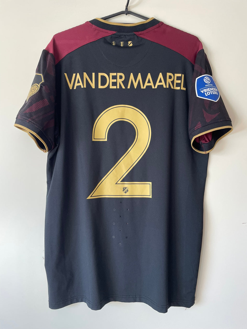 van der Maarel #2 FC Utrecht Castore 23/24 Away Authentic (M)