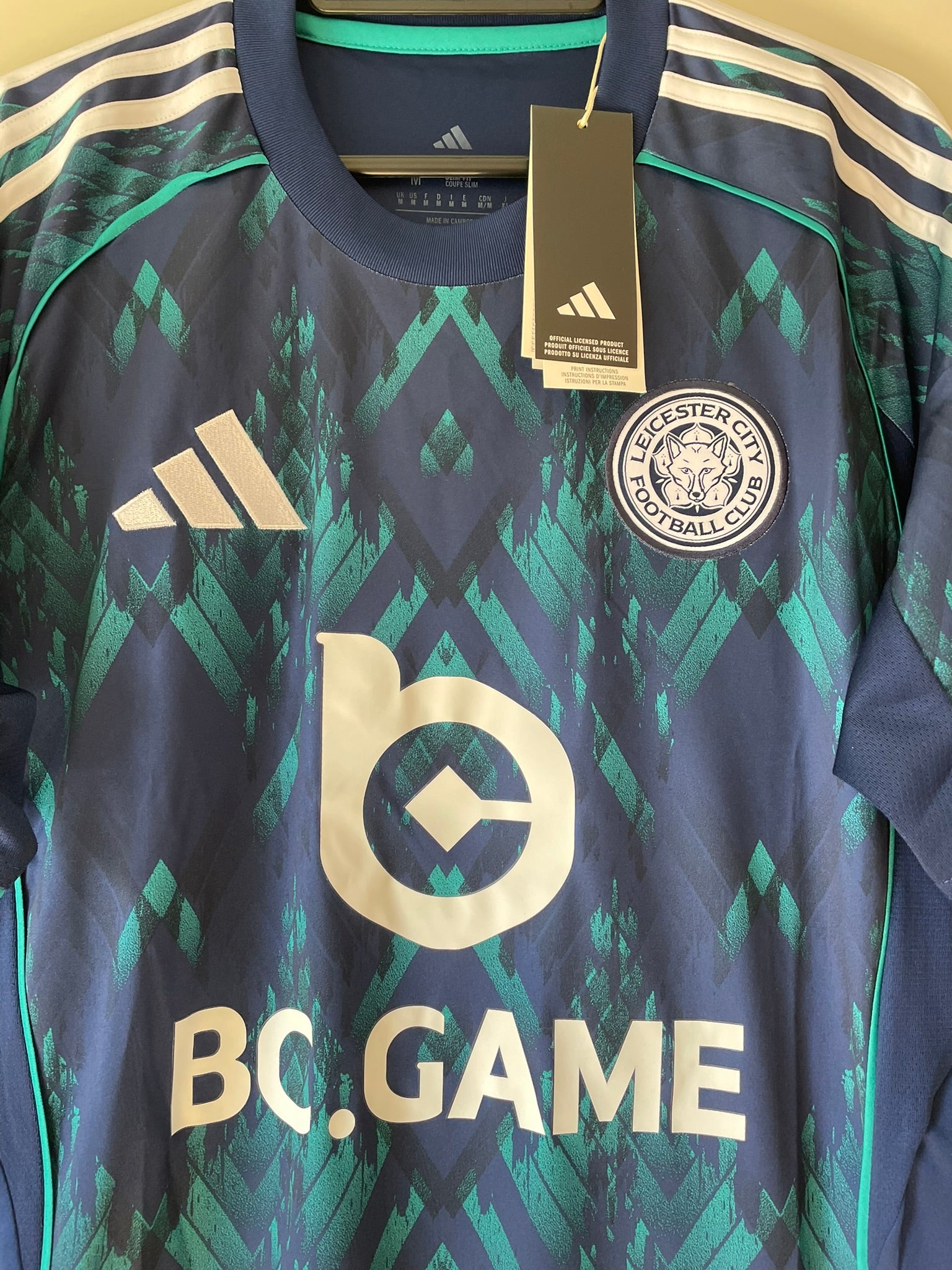 Leicester City Adidas 25/26 Away BNWT (M)