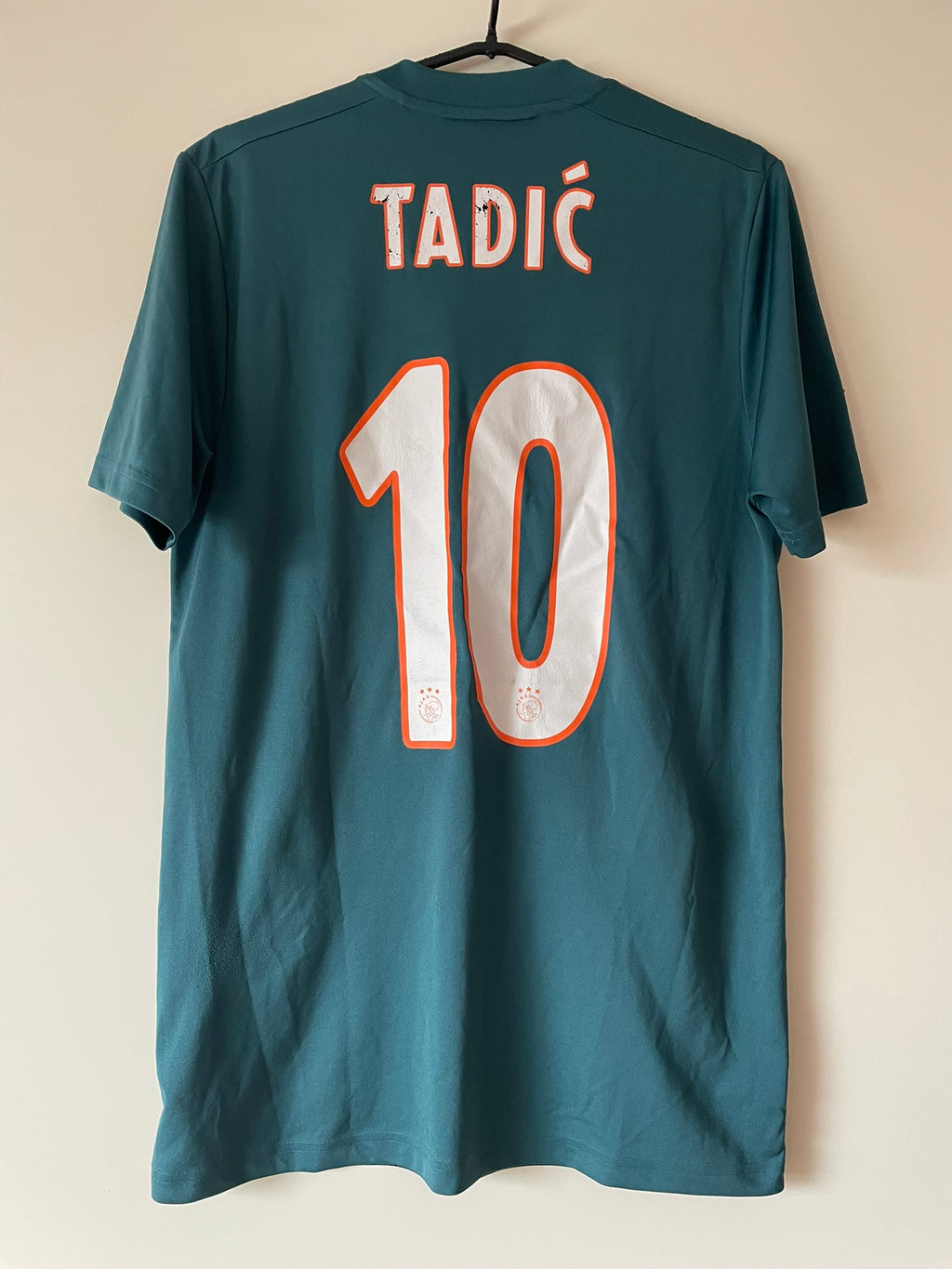 Tadic #10 Ajax Adidas 19/20 Away (S)