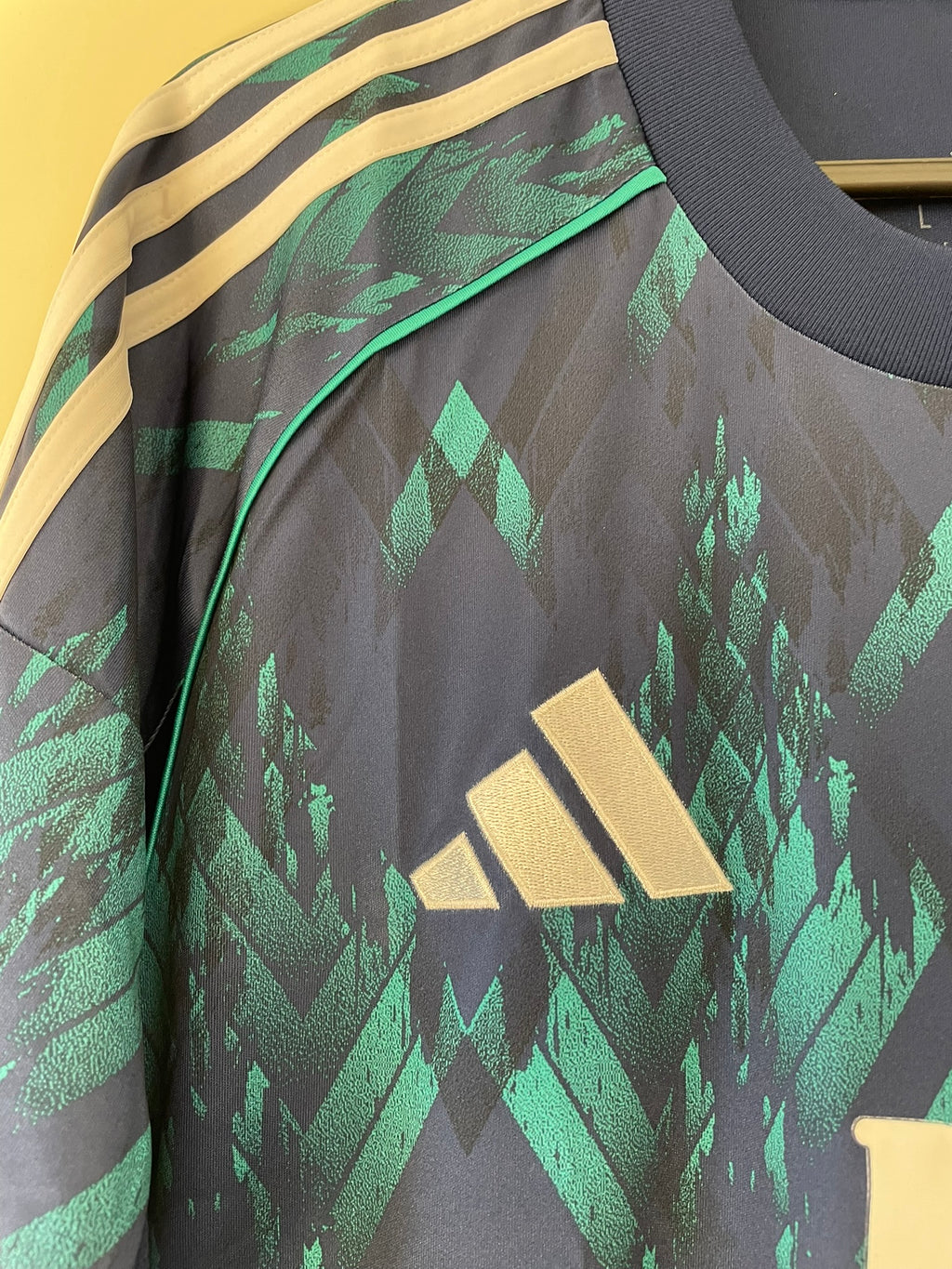 Leicester City Adidas 25/26 Away BNWT (L)