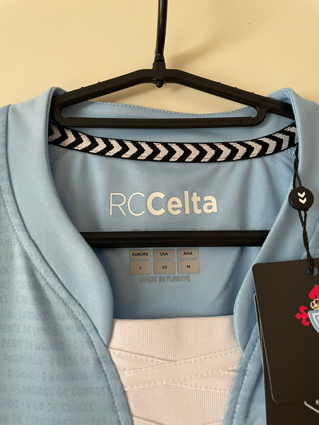 Celta de Vigo Hummel 24/25 Home BNWT (S)