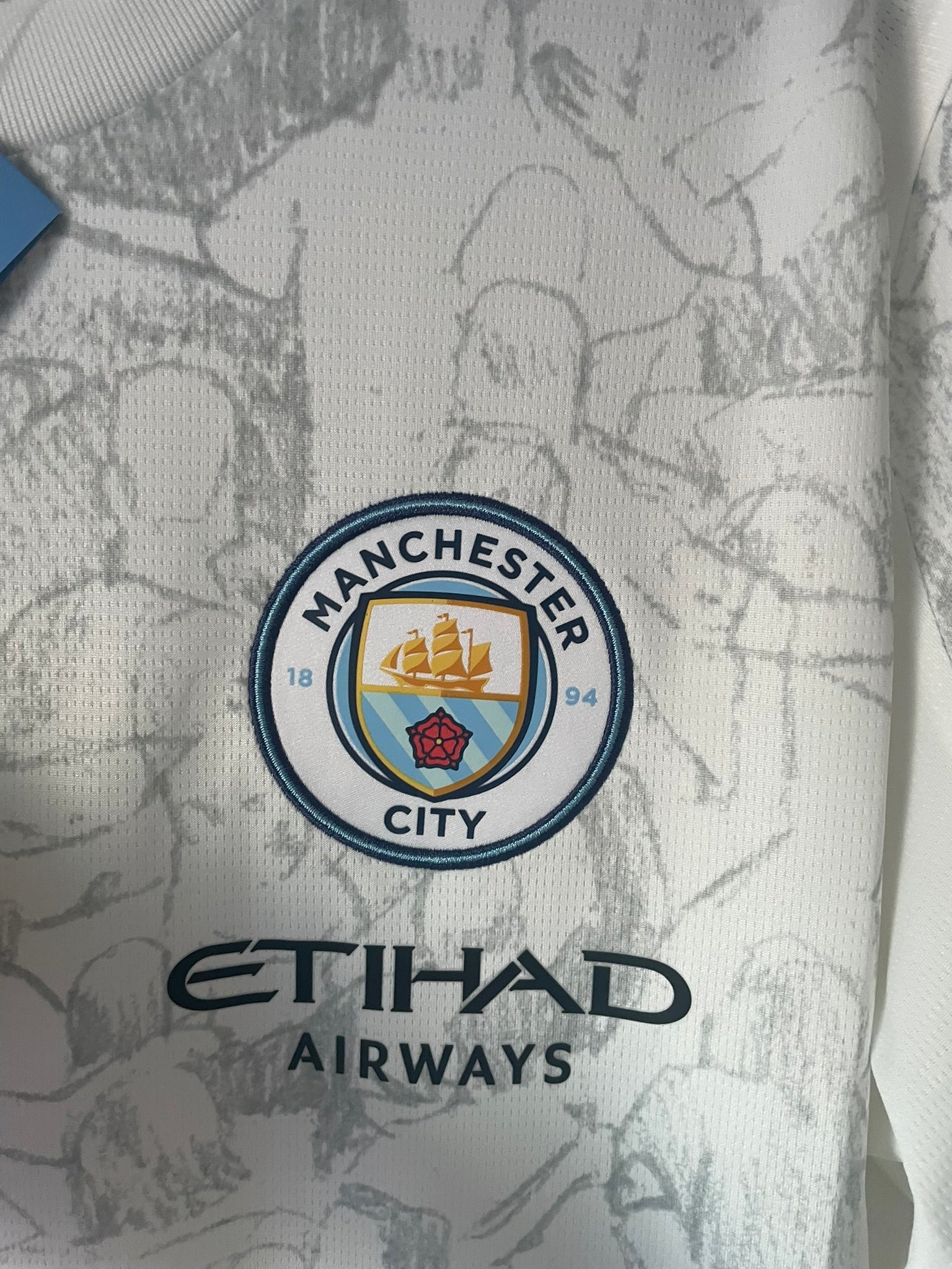 Manchester City Puma 24/25 World Cup Away BNWT (M)